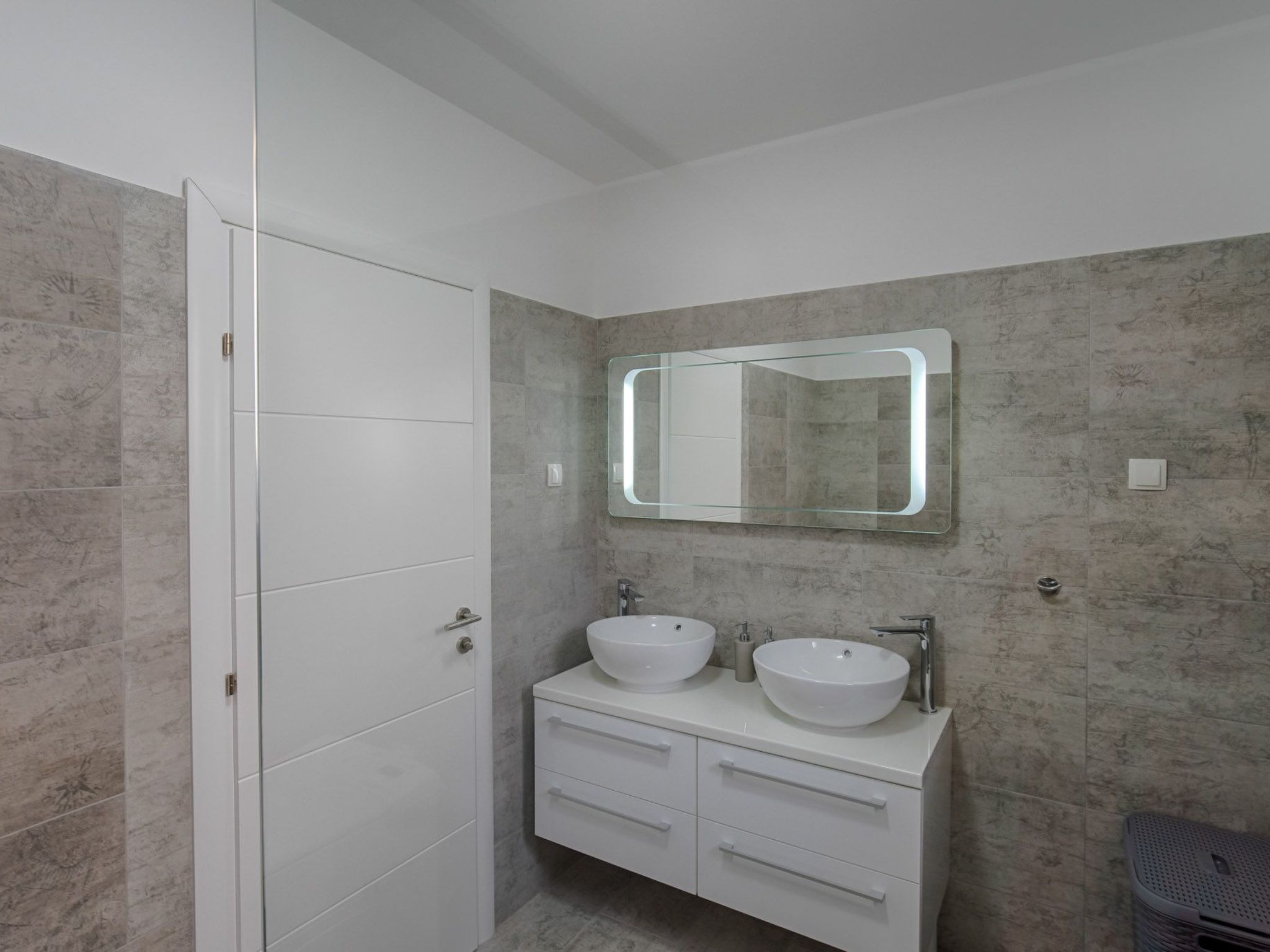 Haus in Pinezići mit privatem Pool-Image-tags.info