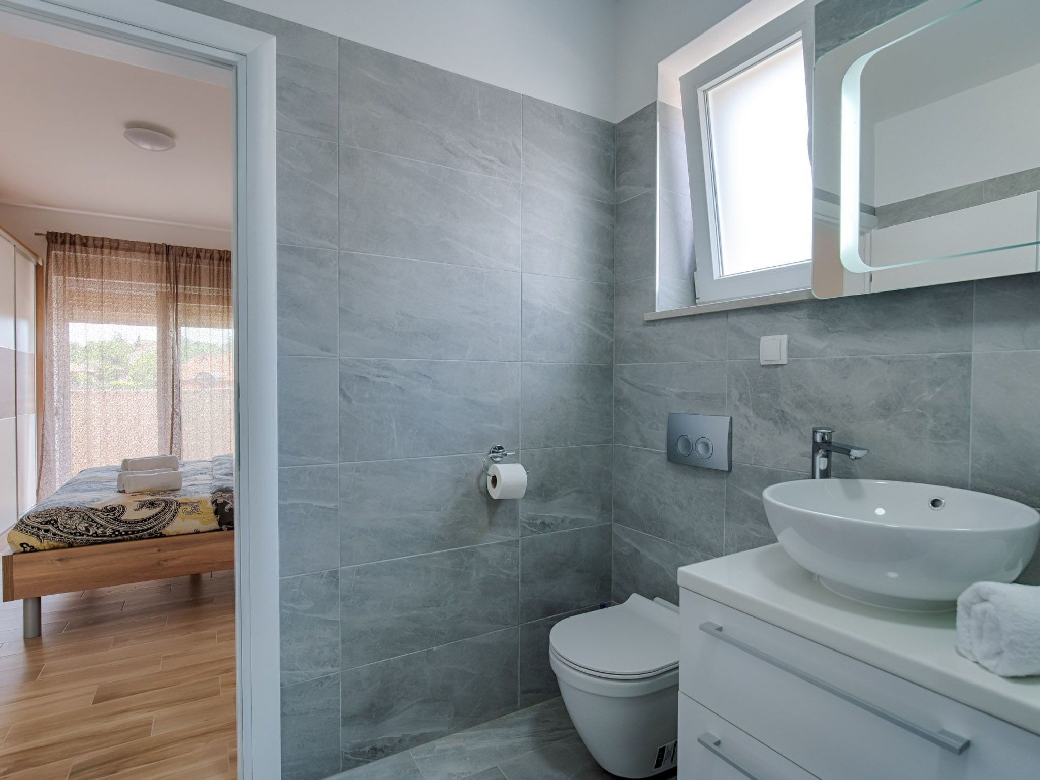 Haus in Pinezići mit privatem Pool-Image-tags.info