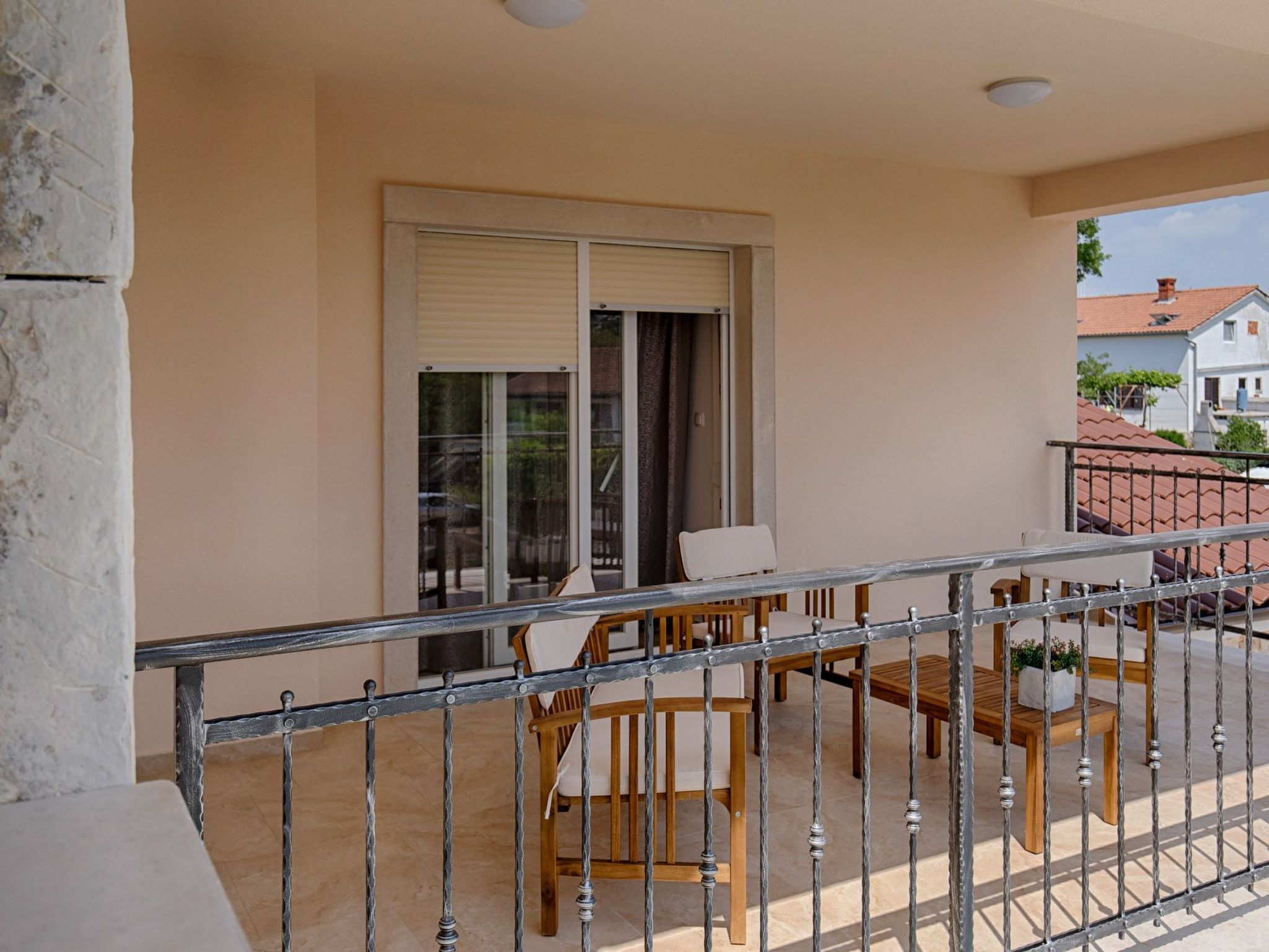 Haus in Pinezići mit privatem Pool-Image-tags.info