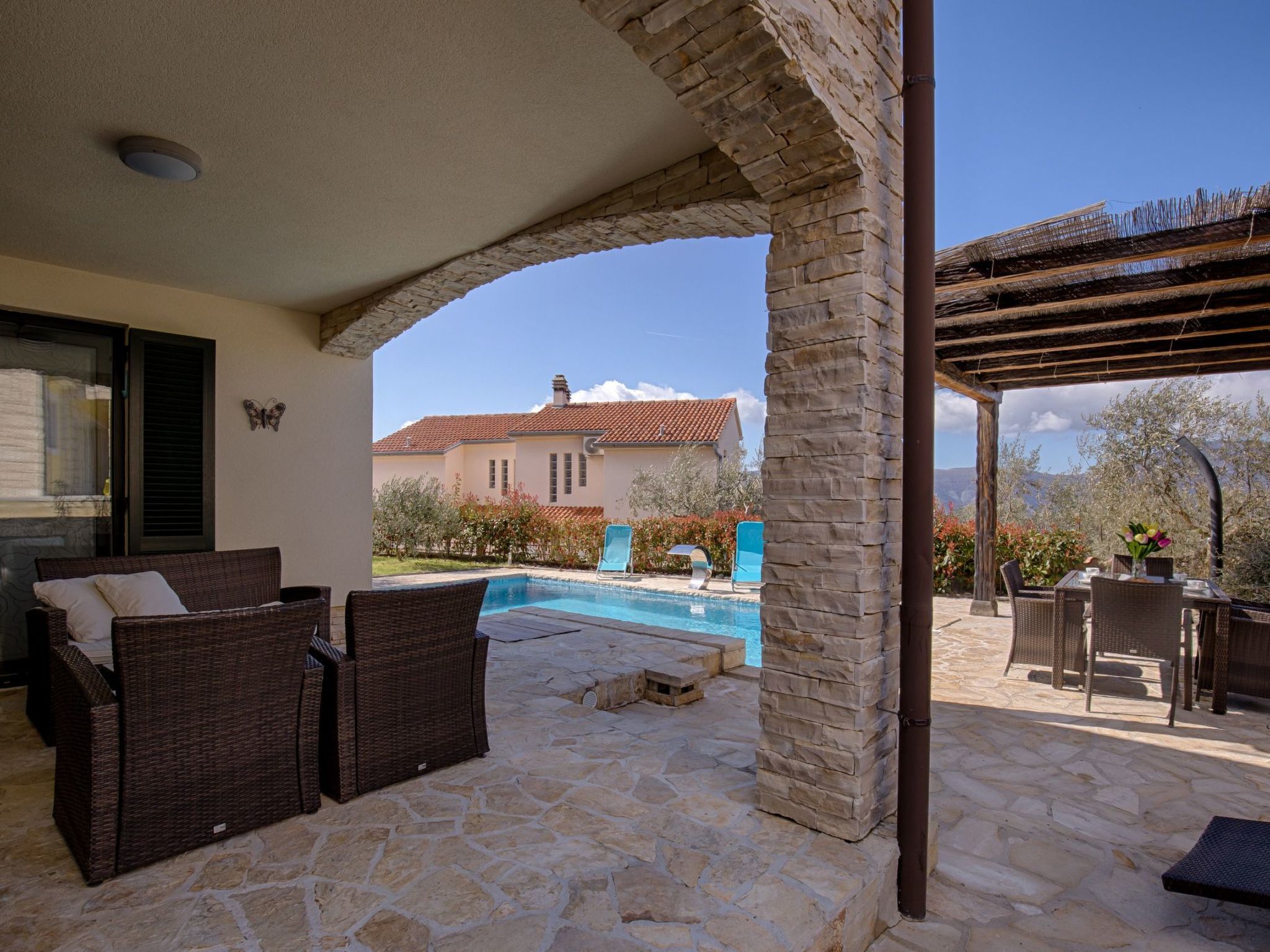 Villa "Oleandar" mit Schwimmbad und Meerblick-Image-tags.info