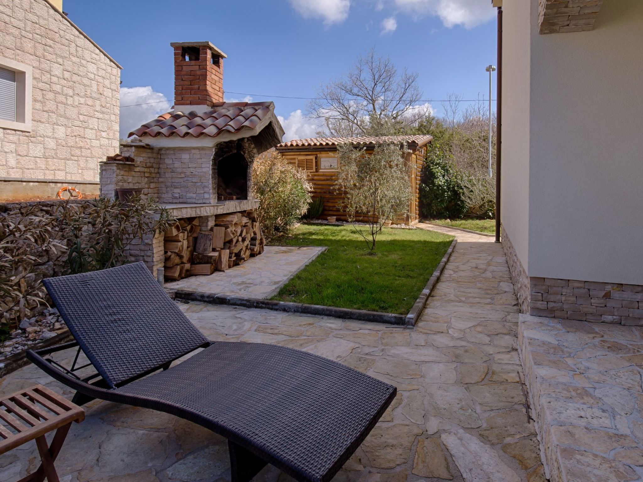 Villa "Oleandar" mit Schwimmbad und Meerblick-Image-tags.info