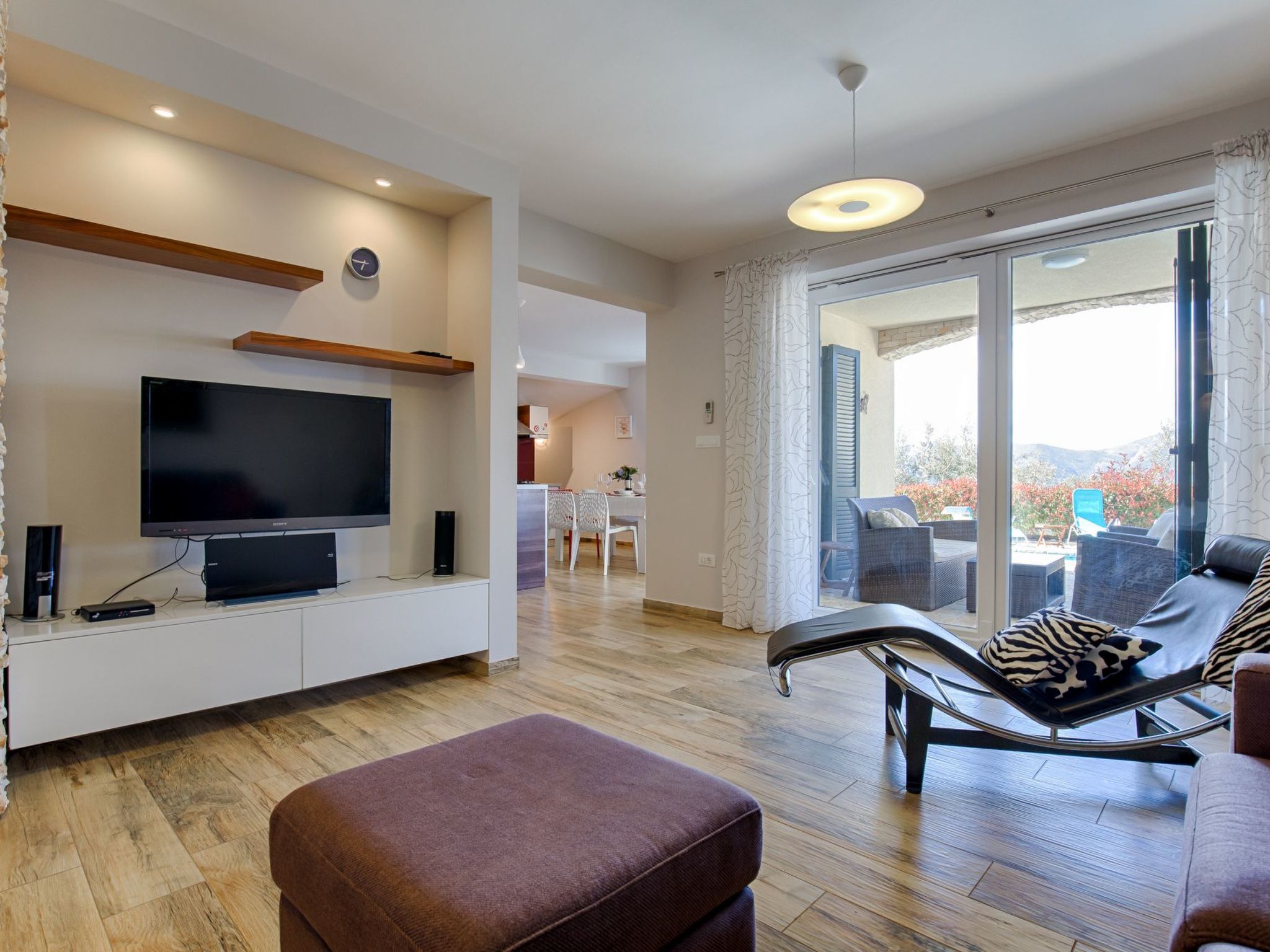 Villa "Oleandar" mit Schwimmbad und Meerblick-Image-tags.info