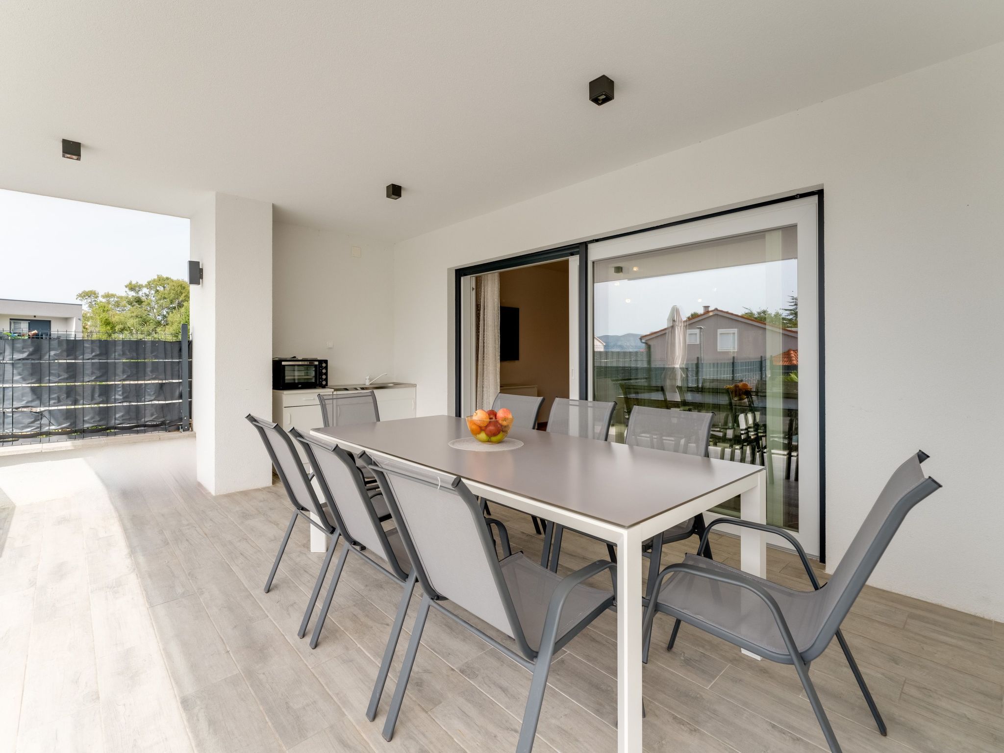 Schöne neue Villa mit Pool in Strandnähe-Image-tags.info