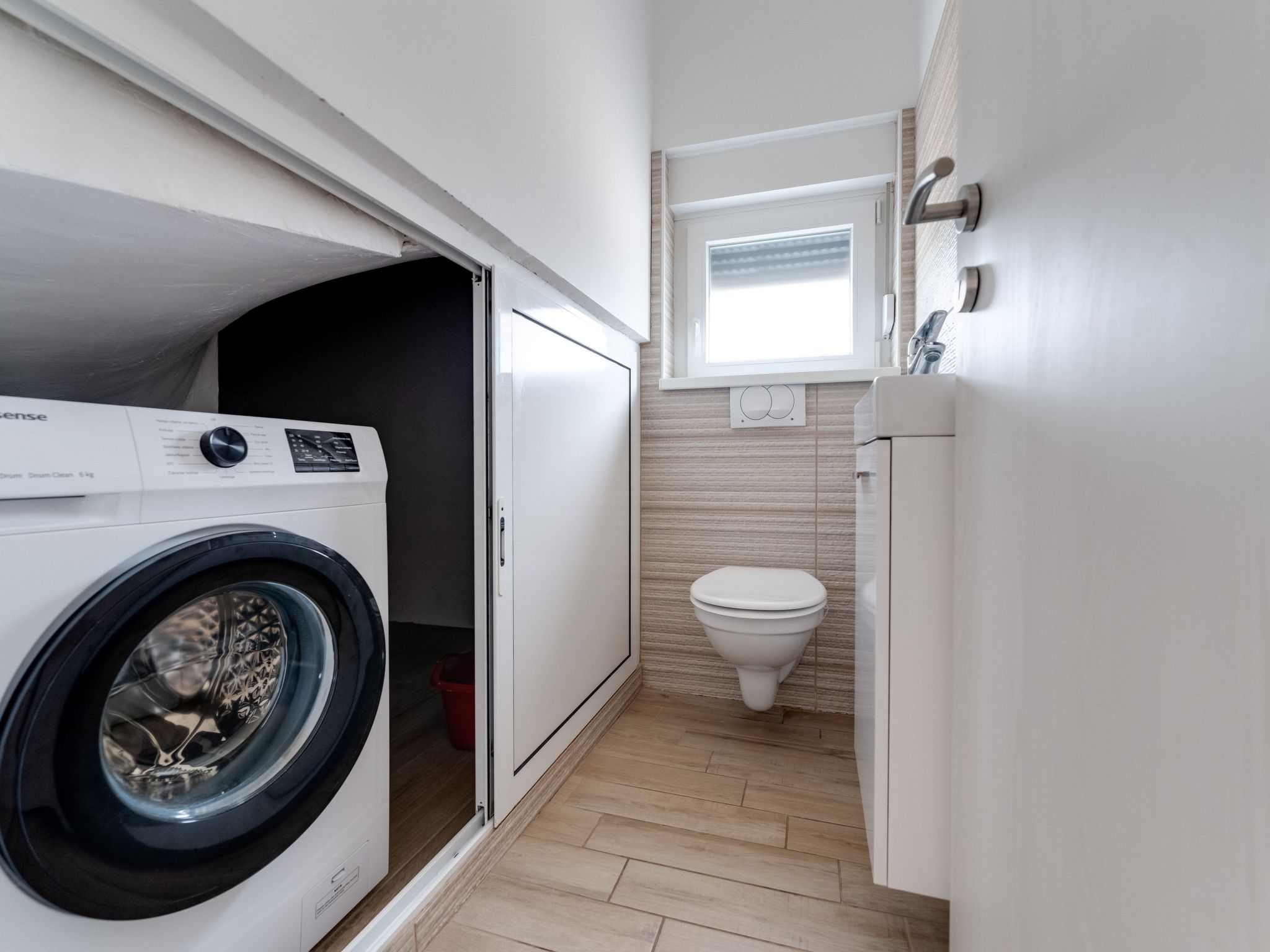 Schöne neue Villa mit Pool in Strandnähe-Image-tags.info