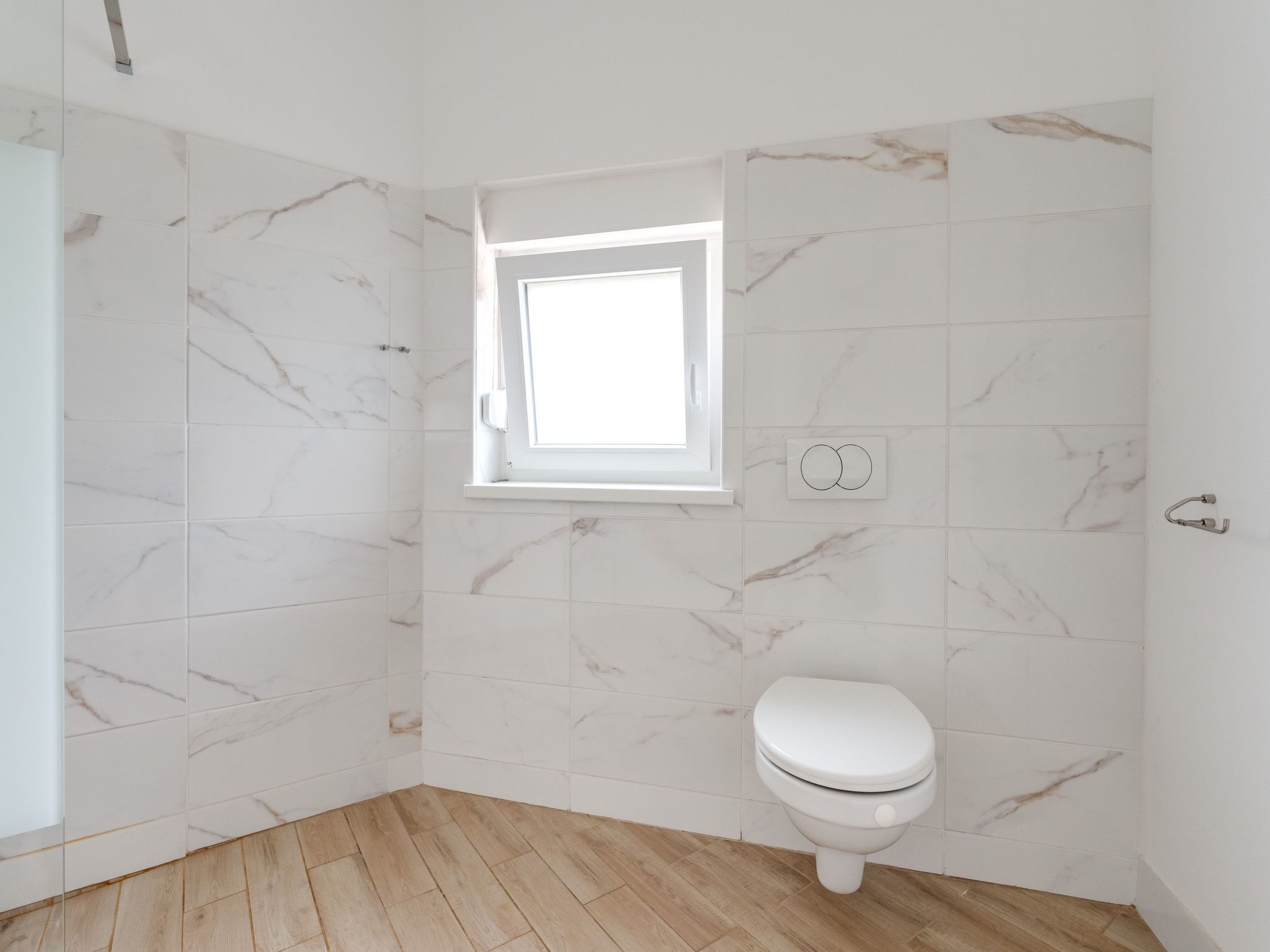 Schöne neue Villa mit Pool in Strandnähe-Image-tags.info