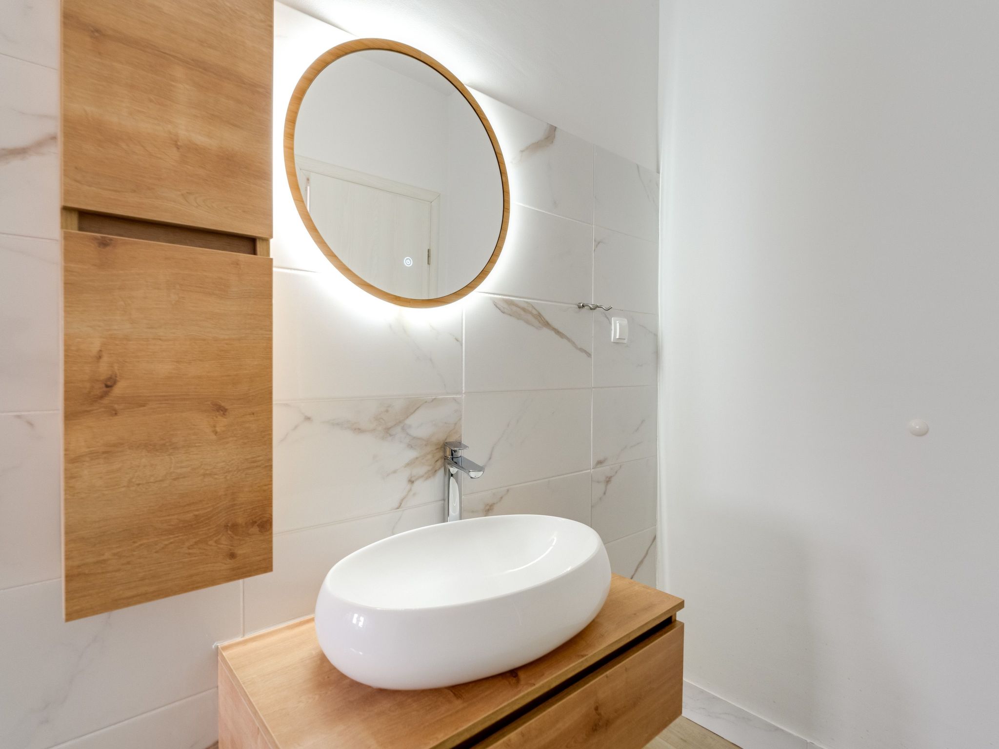 Schöne neue Villa mit Pool in Strandnähe-Image-tags.info