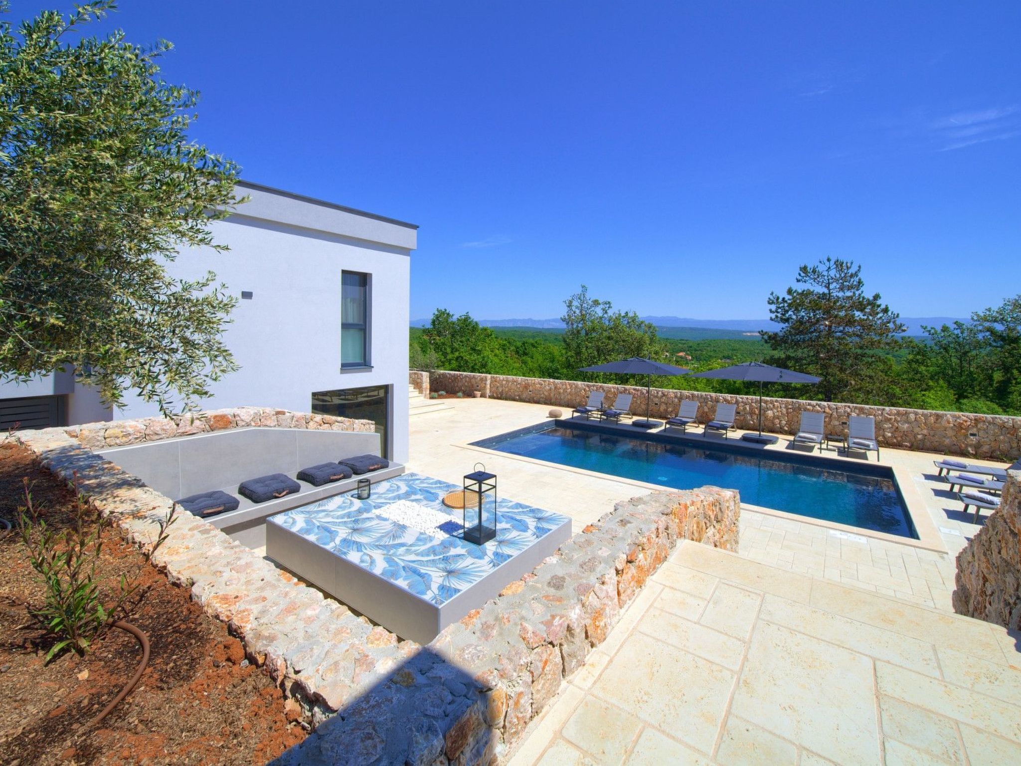 Villa Miryam-Drinnen