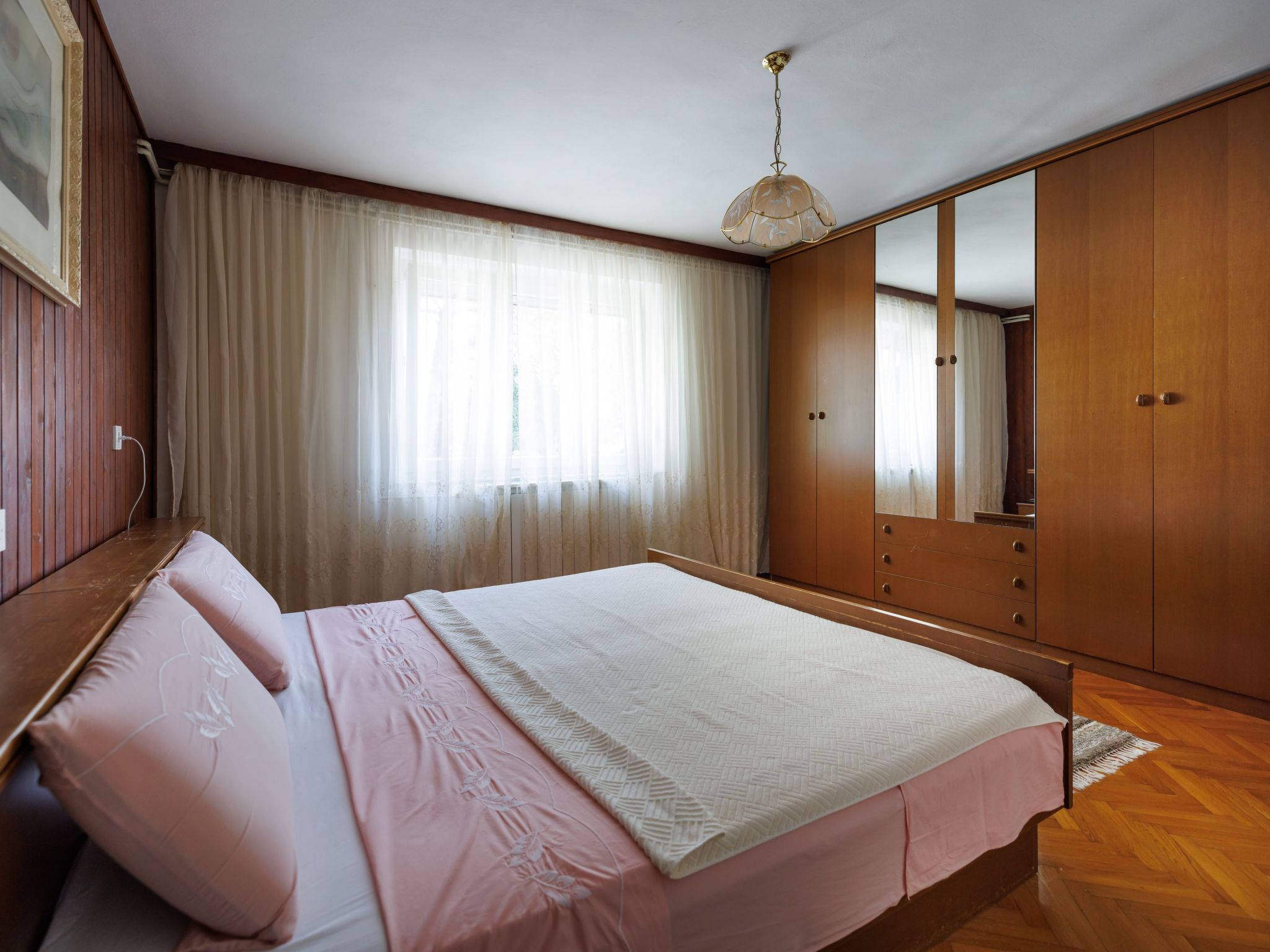 Hana 2-Image-tags.info