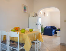 Knus appartement voor 4 personen met tuin op 800 meter van zee in Kornić - thumbnail 5