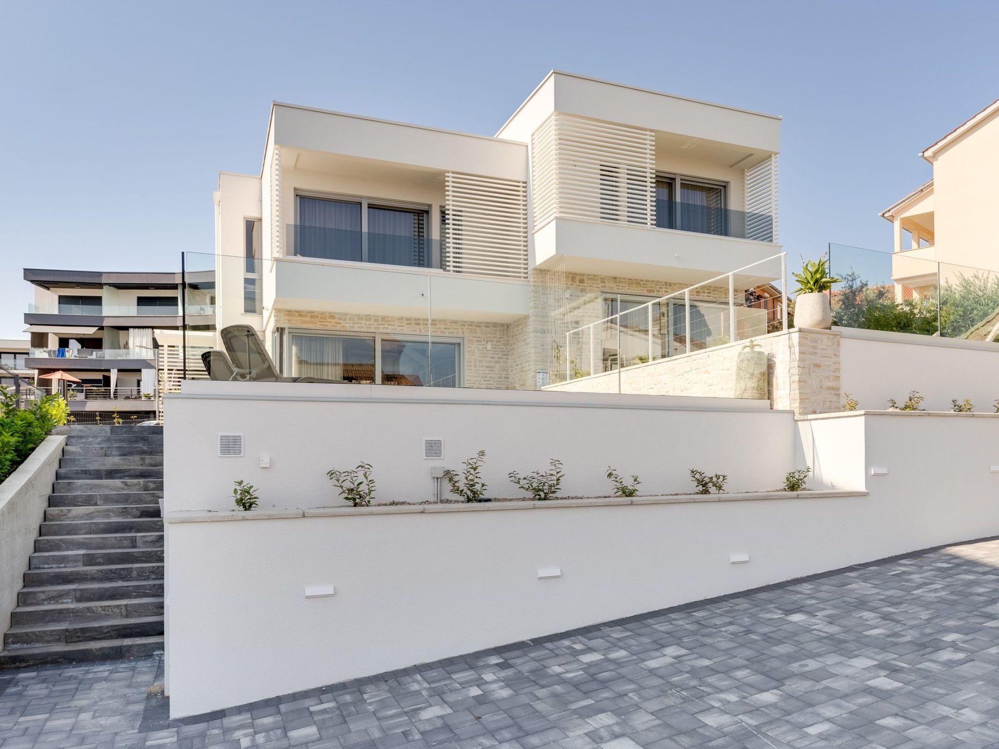 Neue moderne Villa "Smokva 1" mit Pool