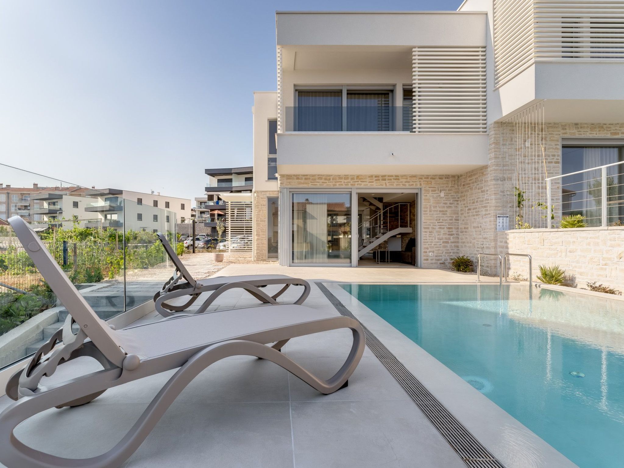 Neue moderne Villa "Smokva 1" mit Pool-Image-tags.info