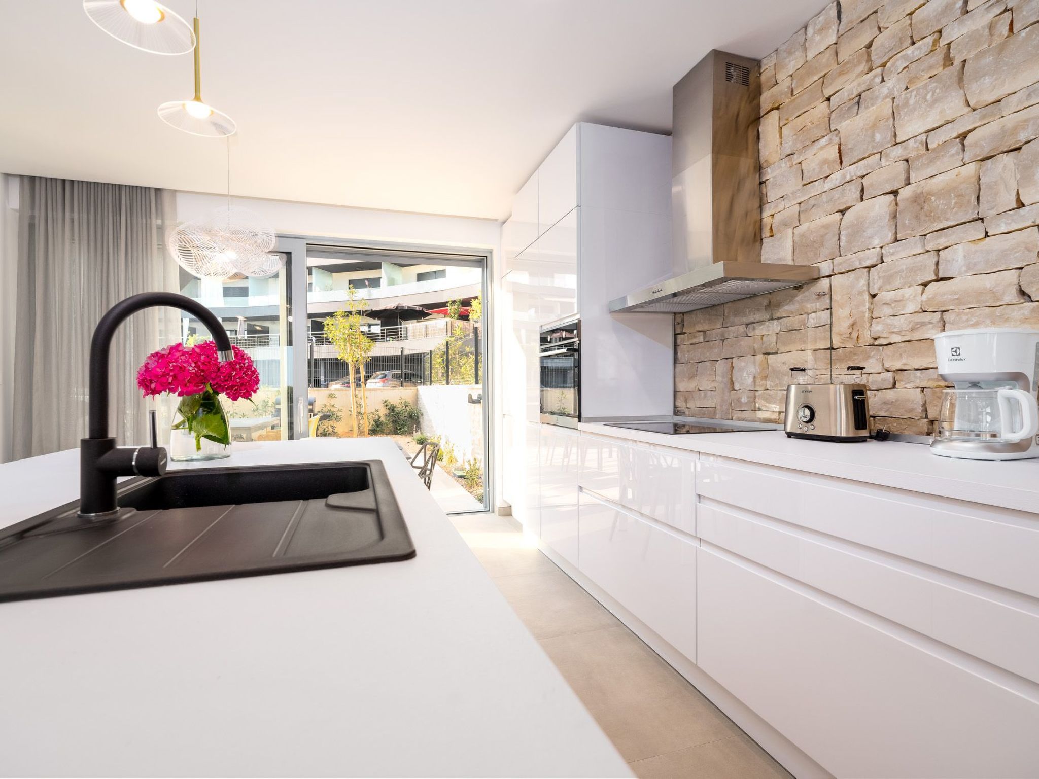 Neue moderne Villa "Smokva 1" mit Pool-Image-tags.info