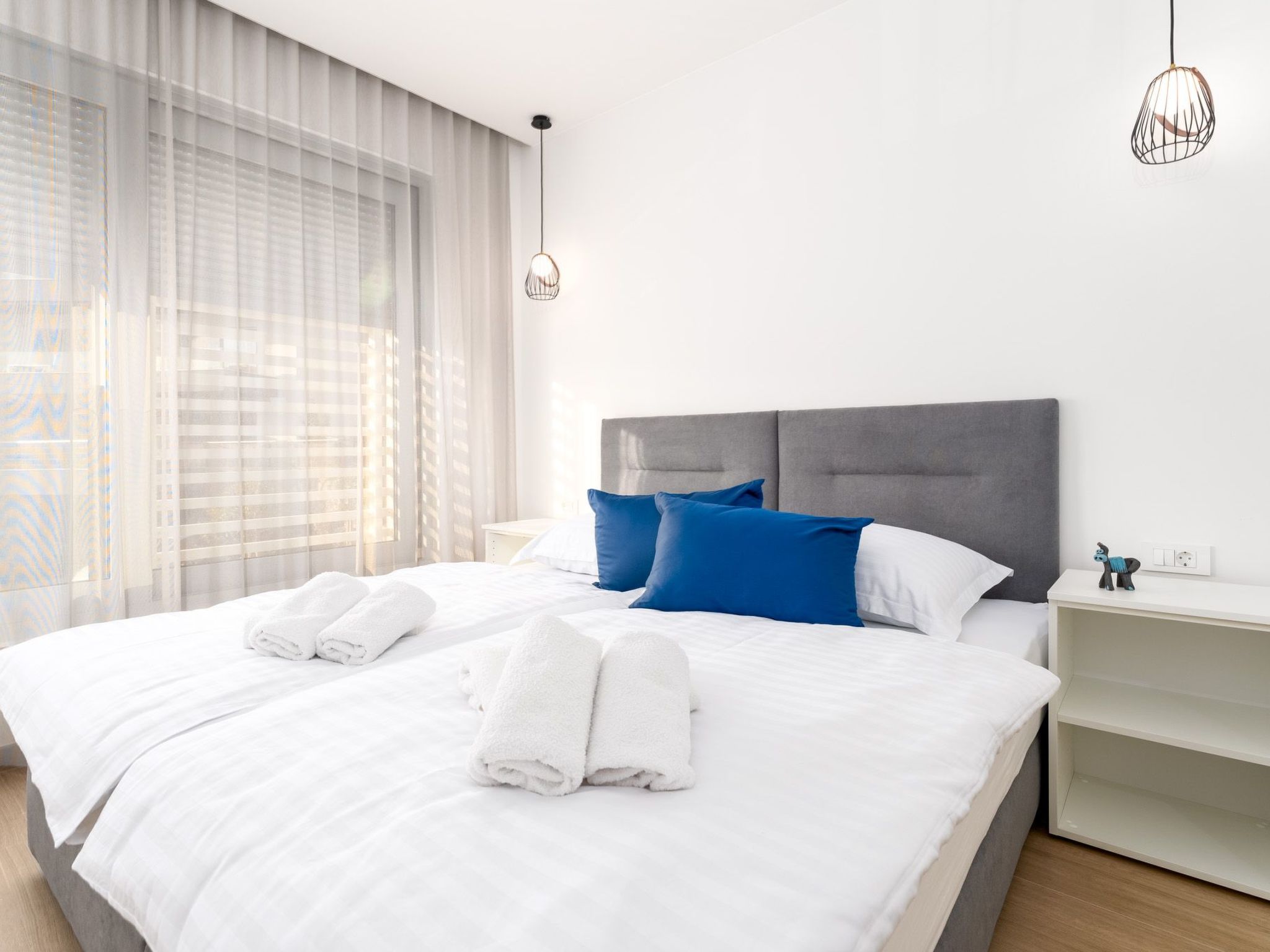 Neue moderne Villa "Smokva 1" mit Pool-Image-tags.info