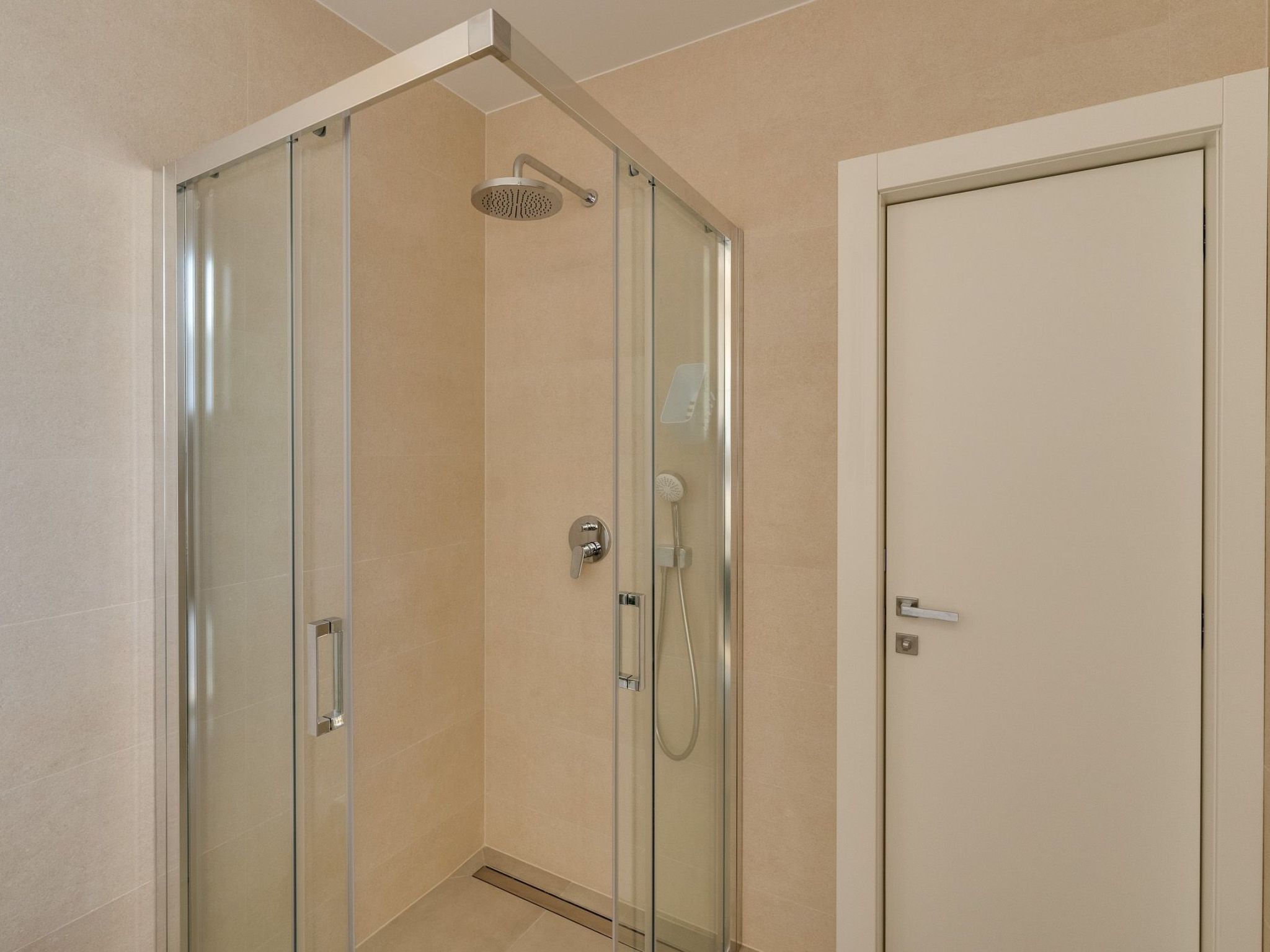 Neue moderne Villa "Smokva 1" mit Pool-Image-tags.info