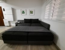 Knus appartement Nives op 400m van zee in centrum Krk - thumbnail 4