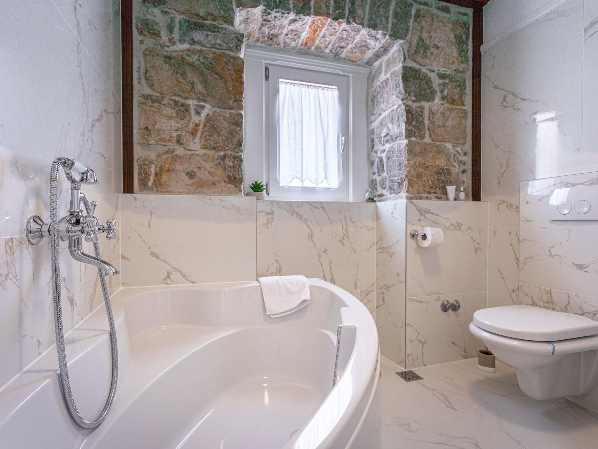 "Villa Frana" mit privatem Pool-Image-tags.info