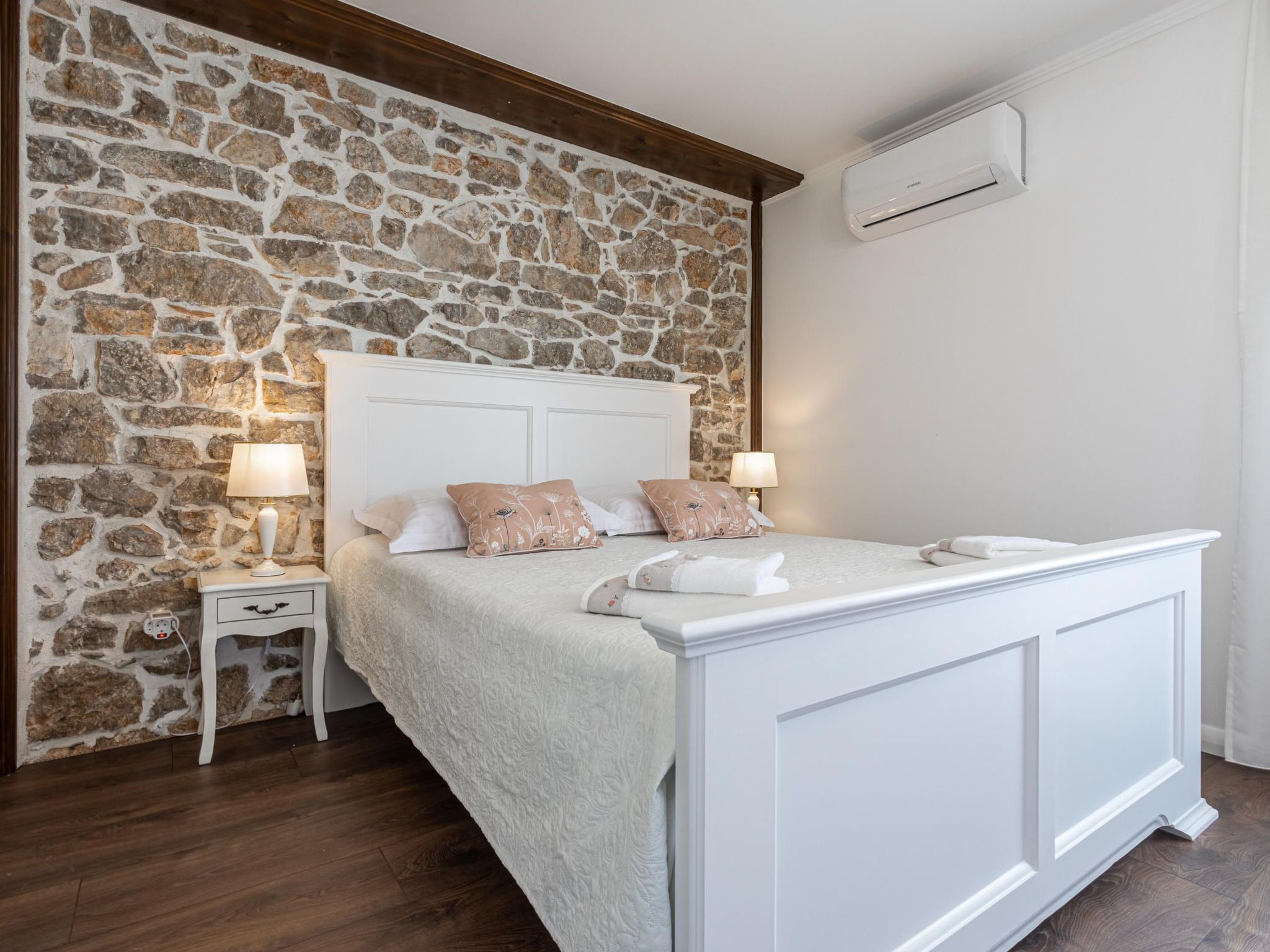 "Villa Frana" mit privatem Pool-Image-tags.info