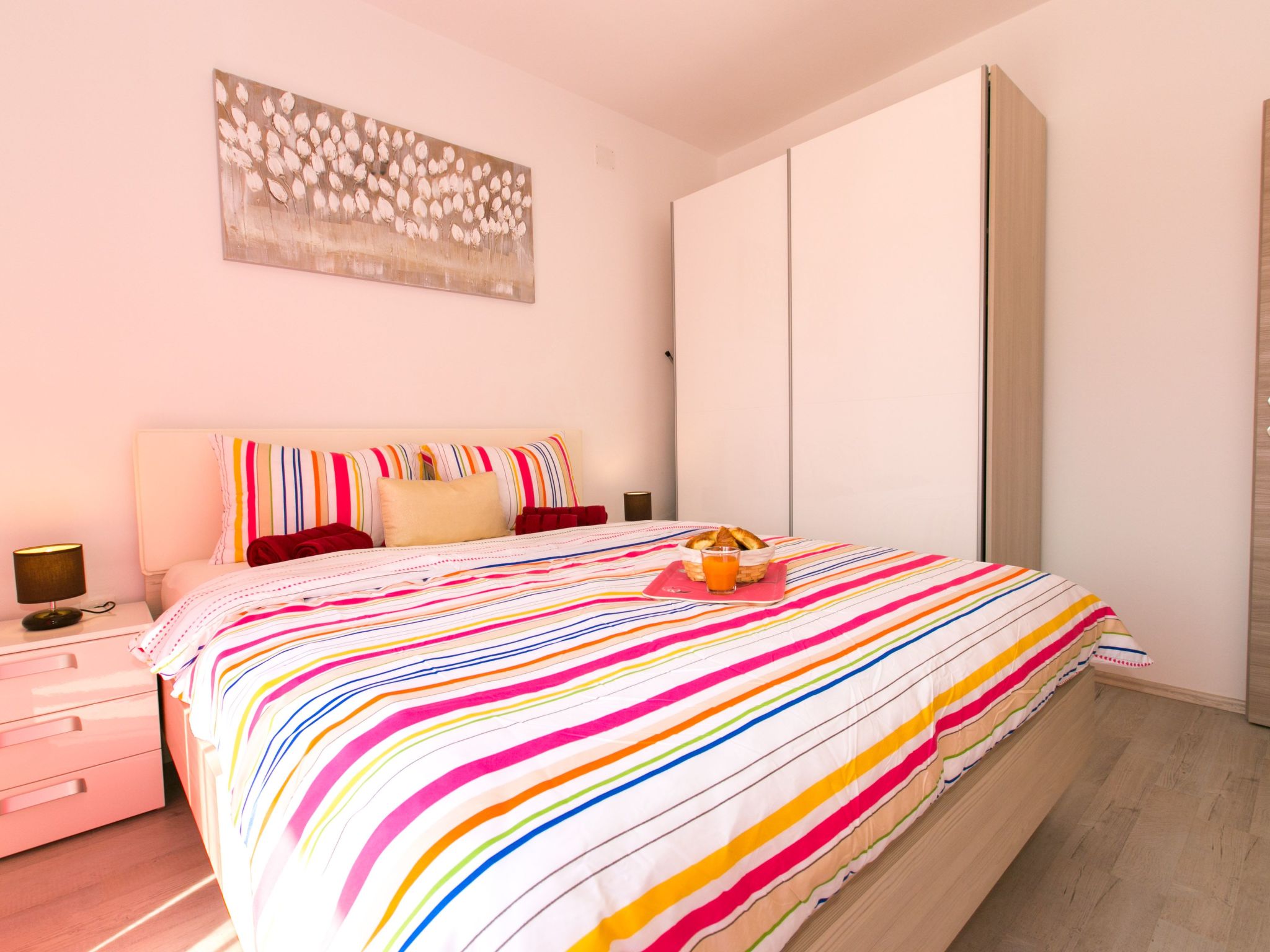 Pink-Image-tags.info