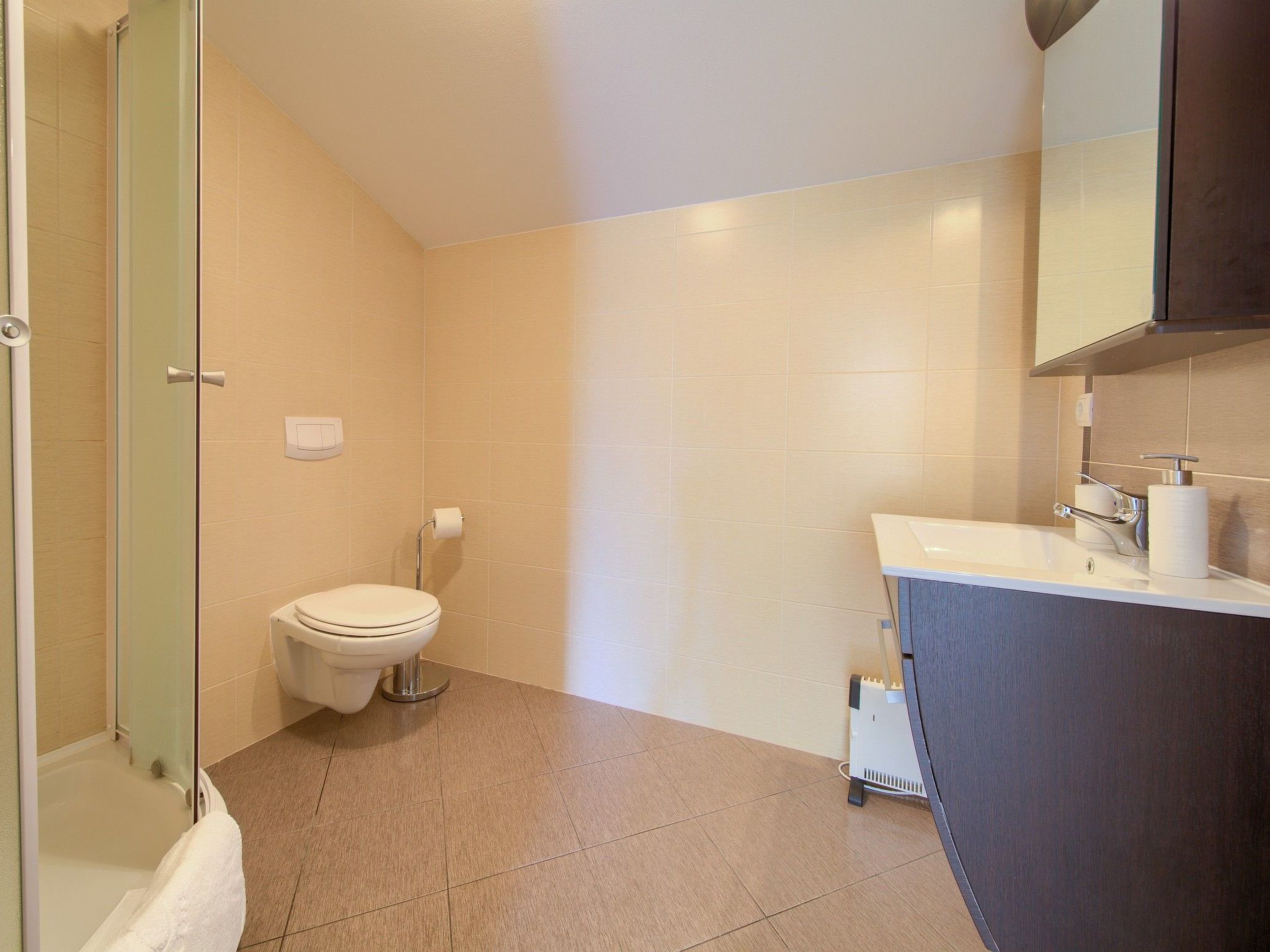 "Villa Vrh" mit eigenem Pool-Image-tags.info