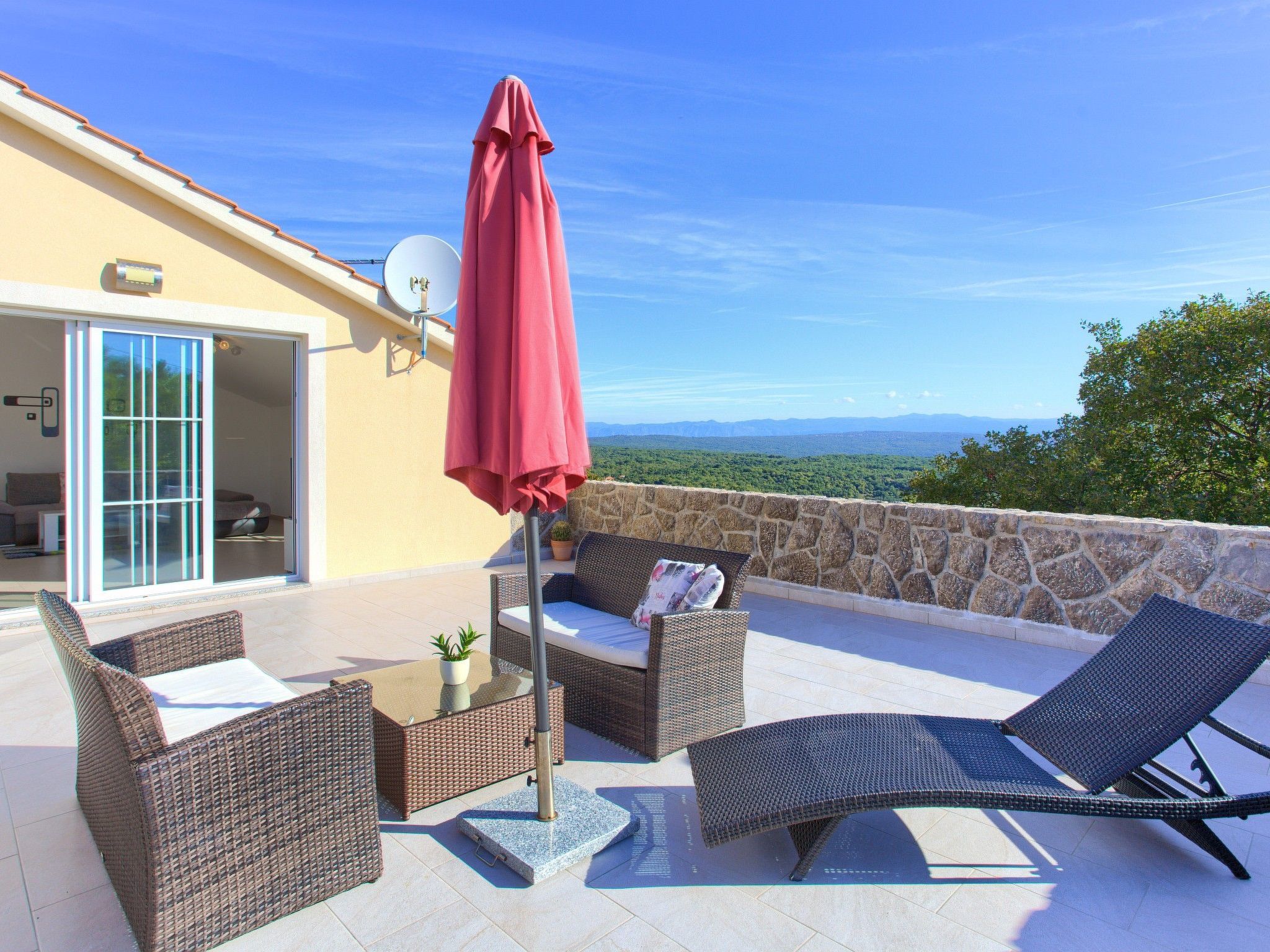 "Villa Vrh" mit eigenem Pool-Image-tags.info