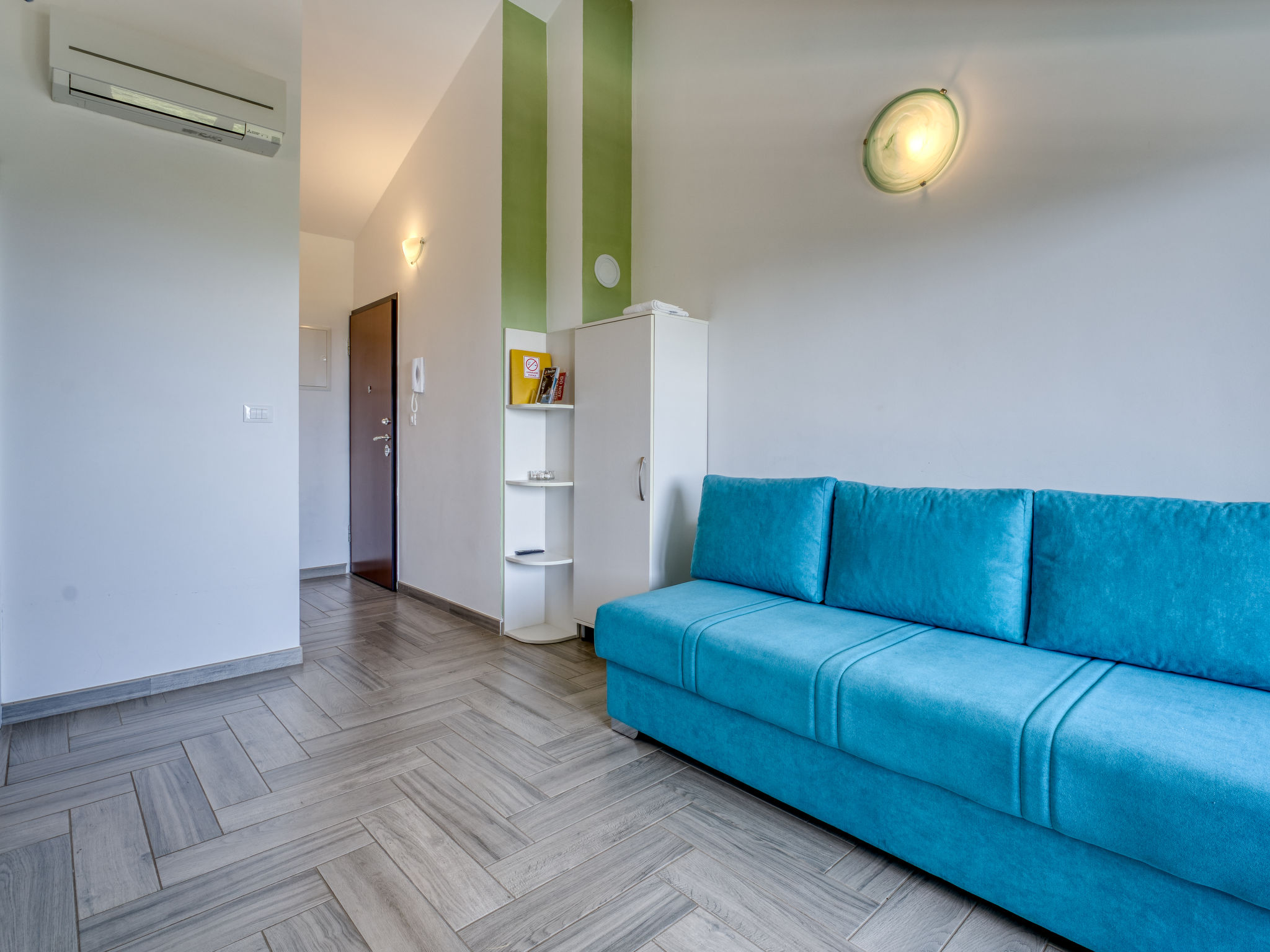 Wabi Sabi Resort 2-Binnen