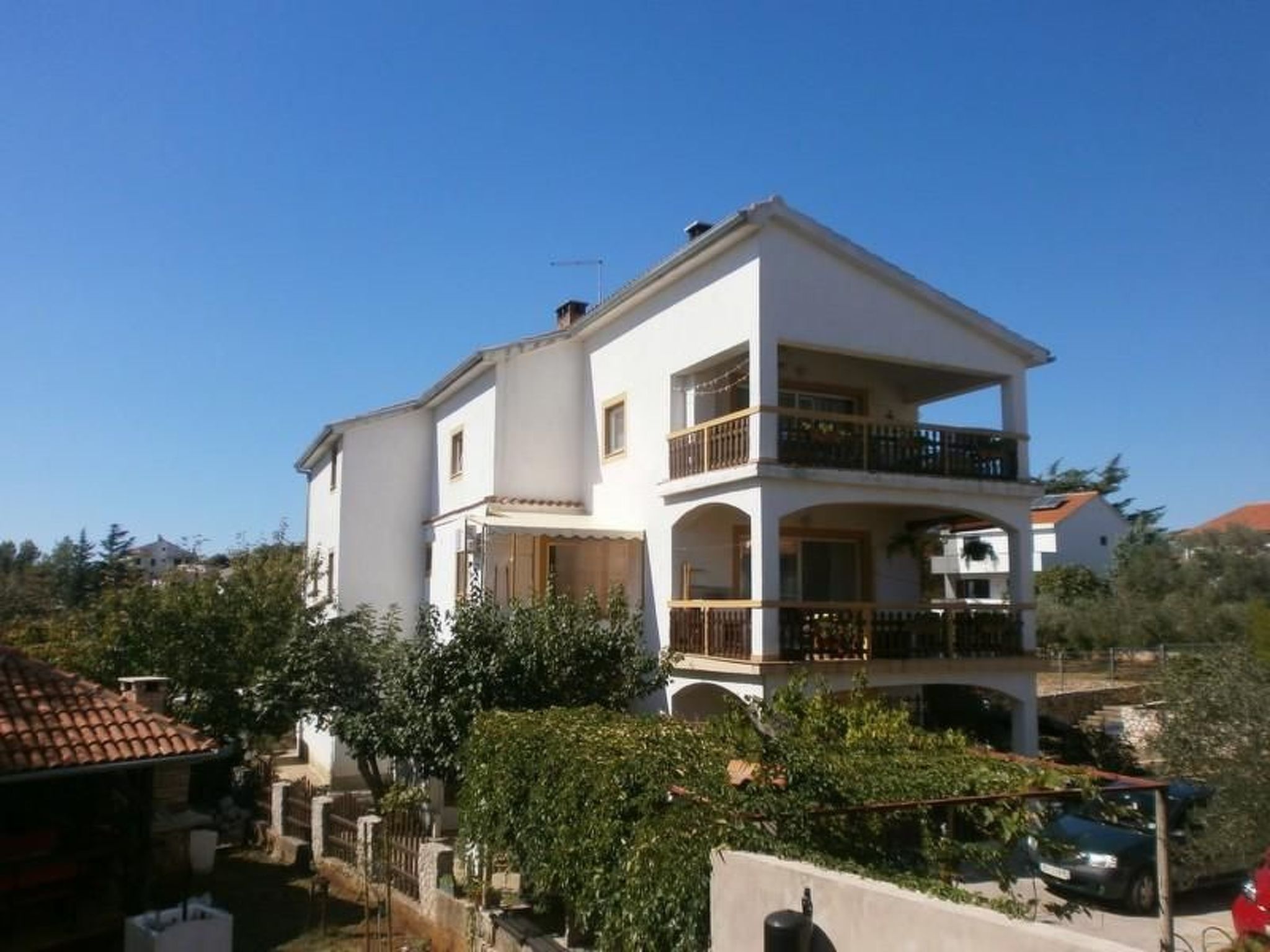 Photo of Apartment mit einem kleinen Wohn- und Essbereich und Schlafzimmer