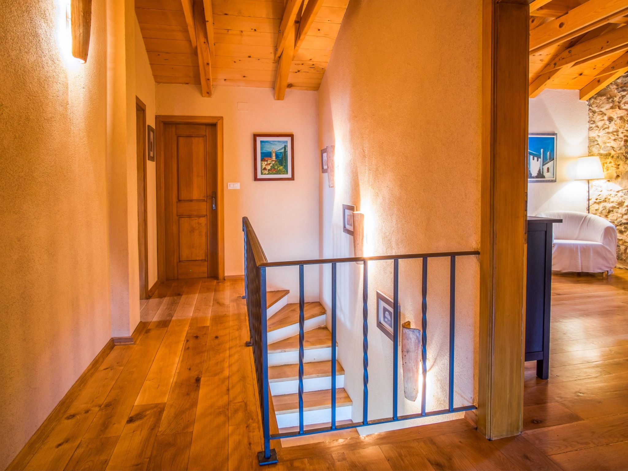 Villa mit Pool, Olivengarten und Meerblick-Image-tags.info