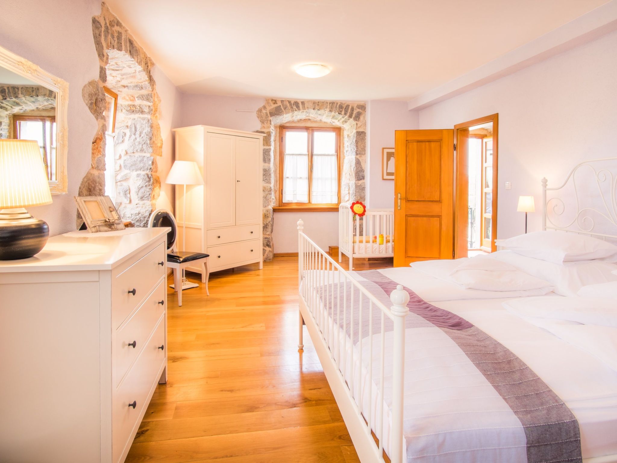 Villa mit Pool, Olivengarten und Meerblick-Image-tags.info