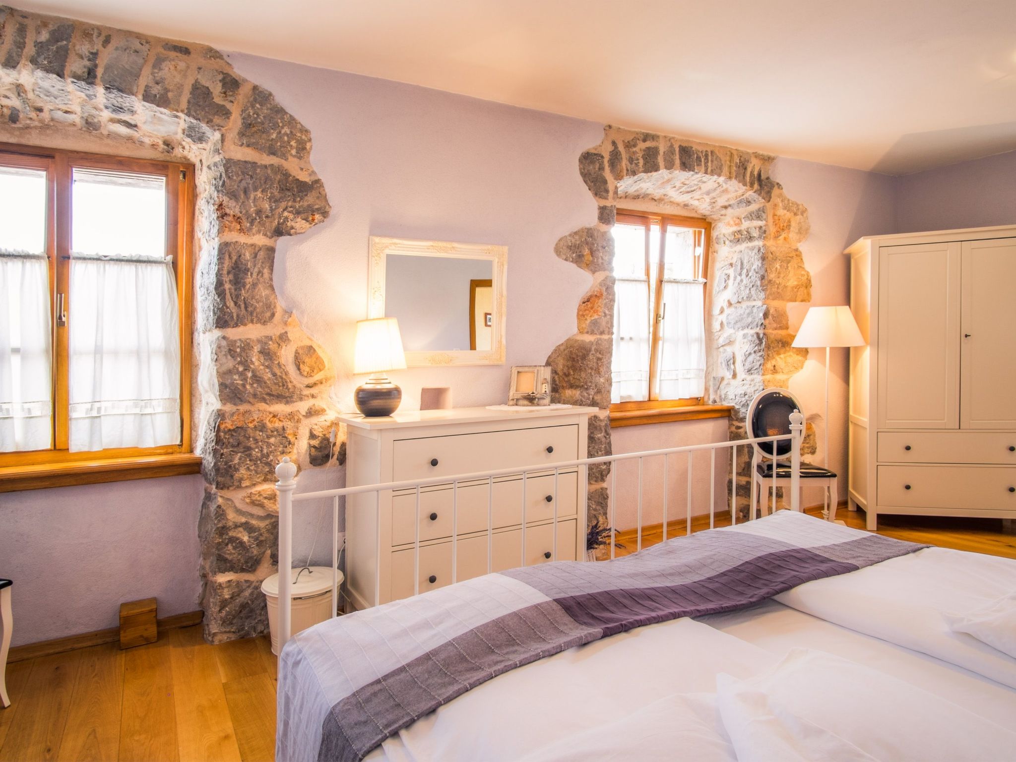 Villa mit Pool, Olivengarten und Meerblick-Image-tags.info