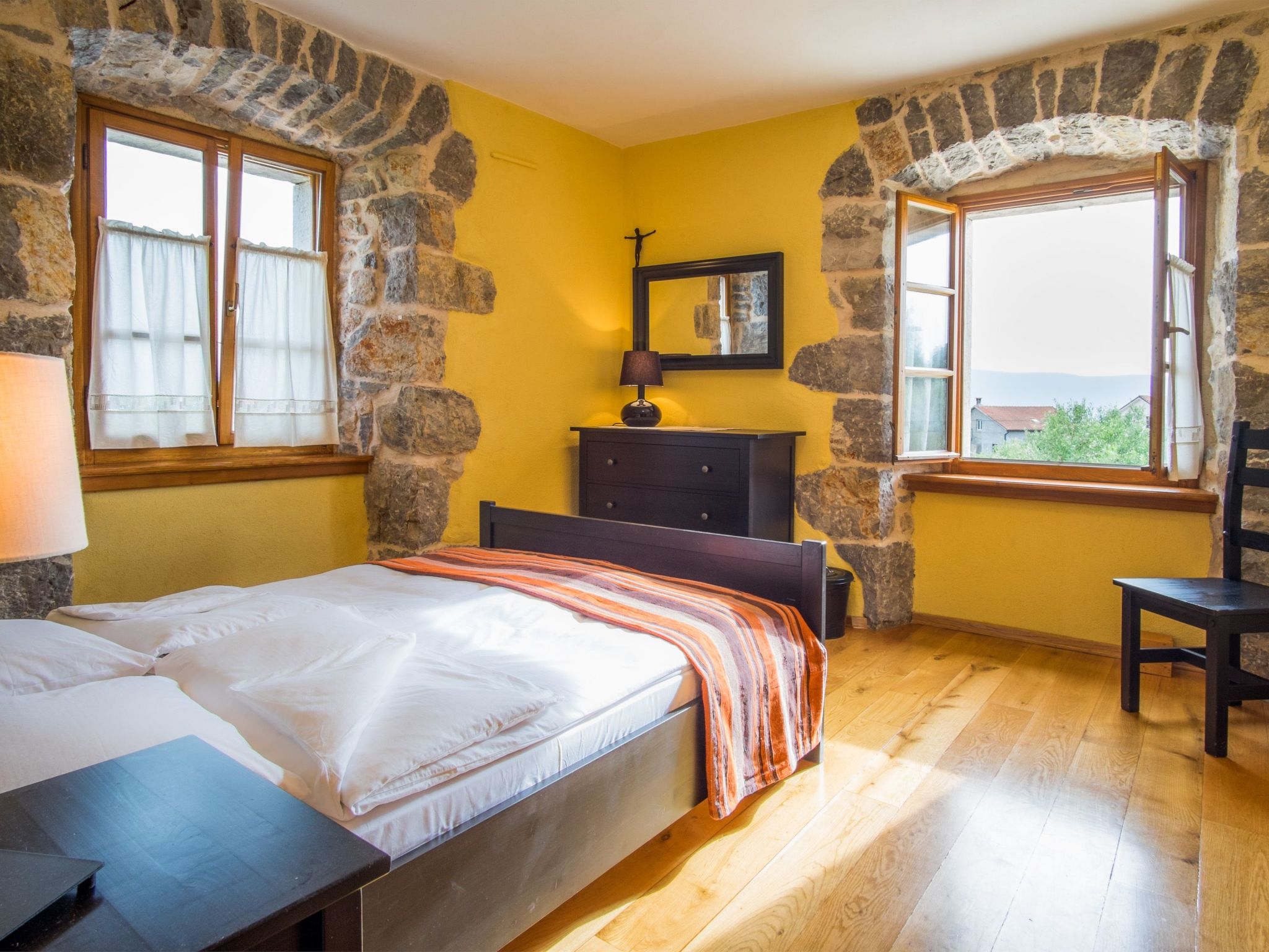 Villa mit Pool, Olivengarten und Meerblick-Image-tags.info