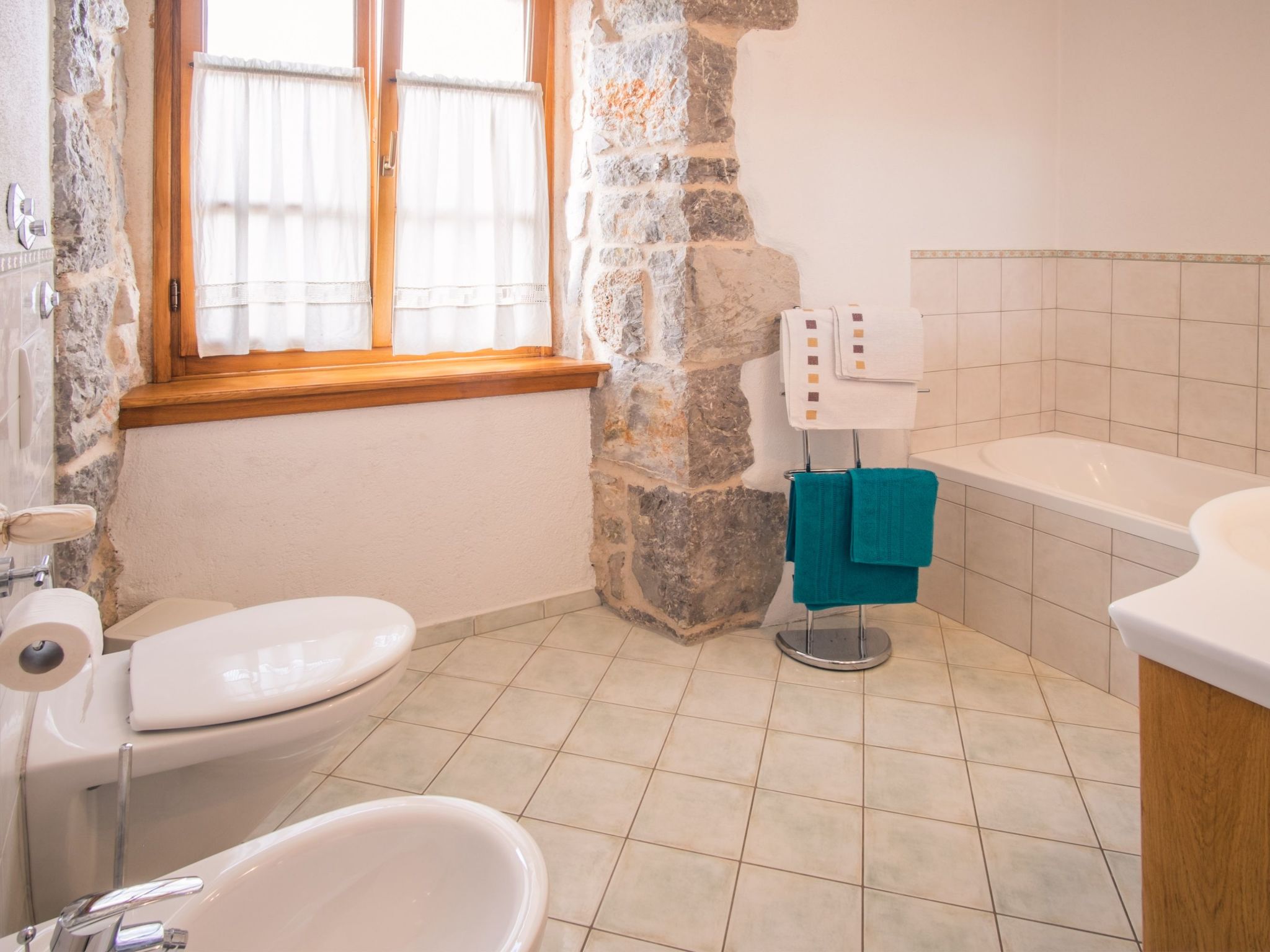 Villa mit Pool, Olivengarten und Meerblick-Image-tags.info