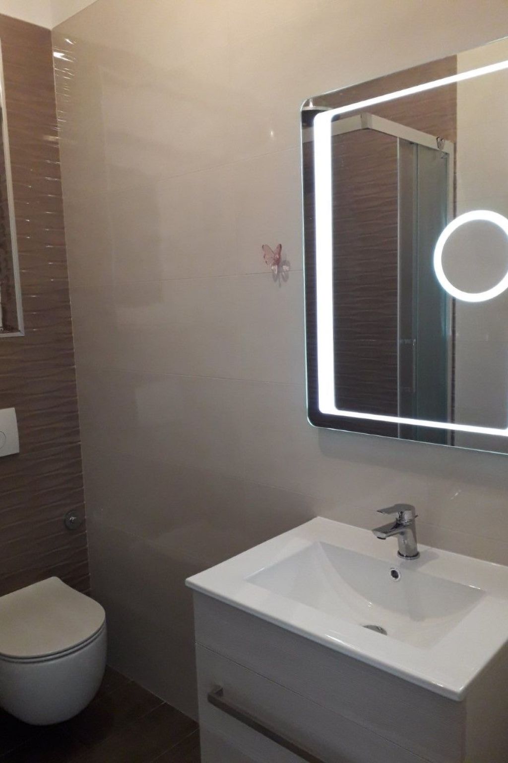 Photo of Geräumige Wohnung in Krk mit Garten und Terrasse