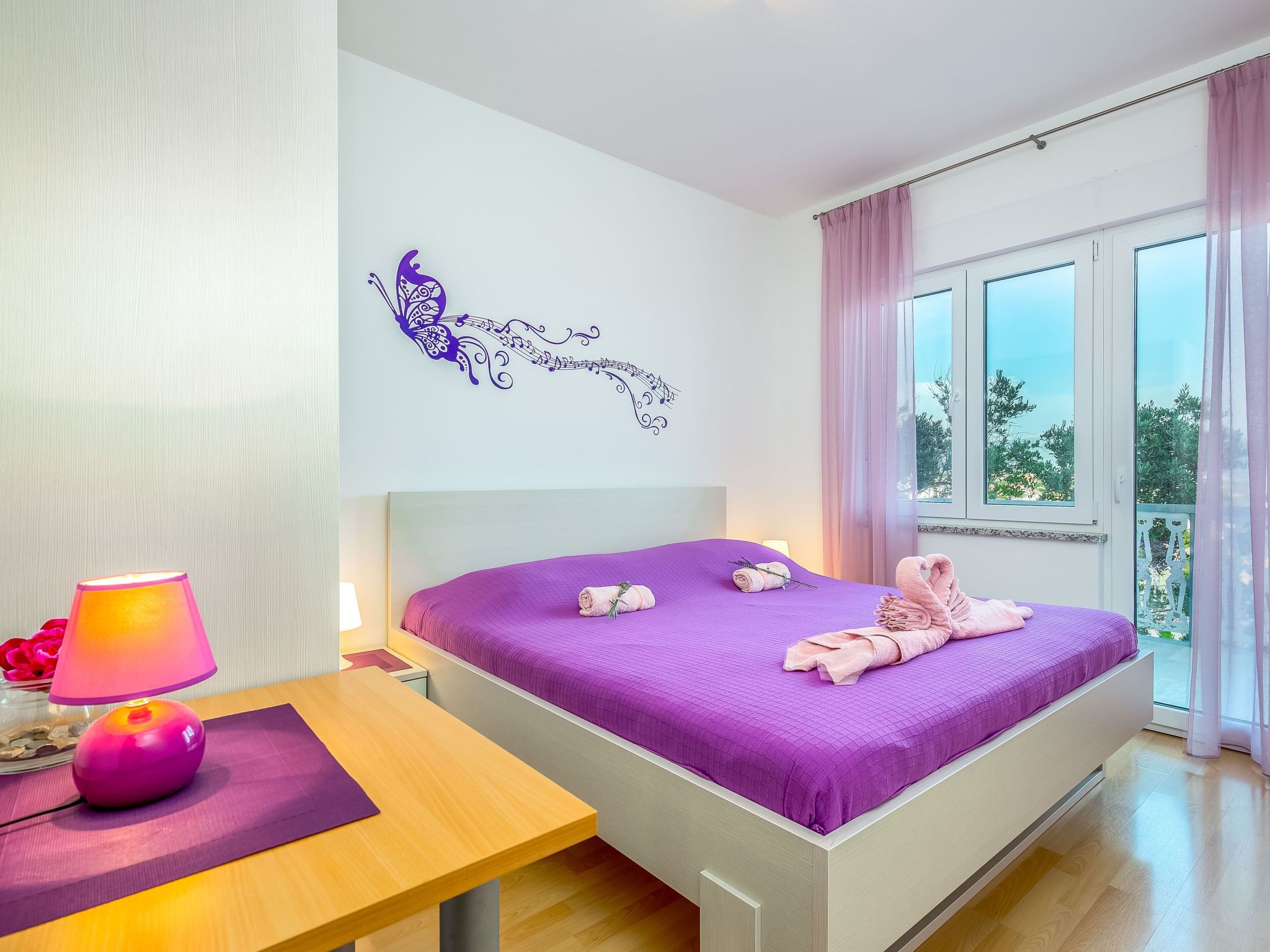 Photo of Geräumige Wohnung in Krk mit Garten und Terrasse