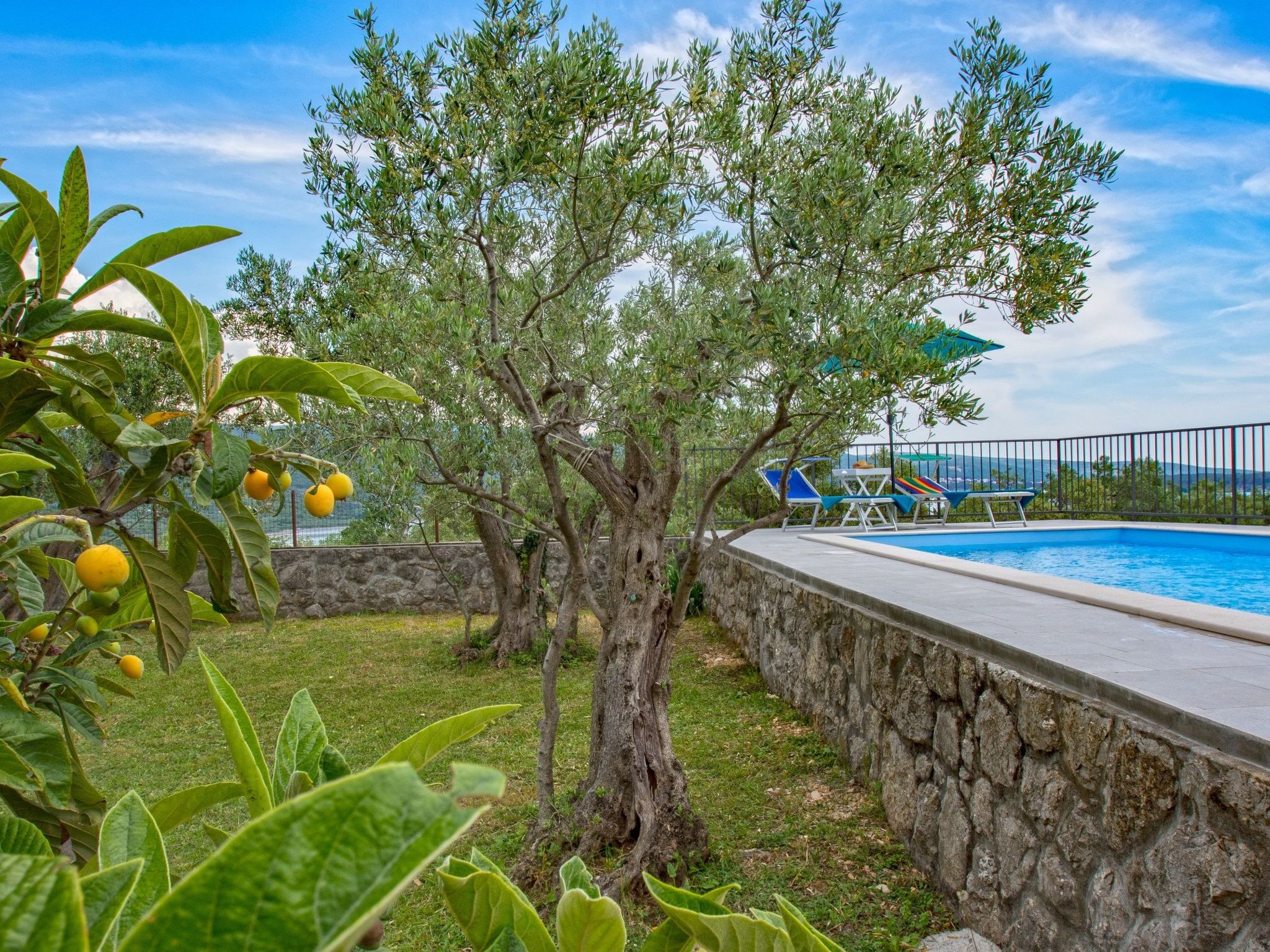 Villa "Olive Tree" mit Schwimmbad-Image-tags.info