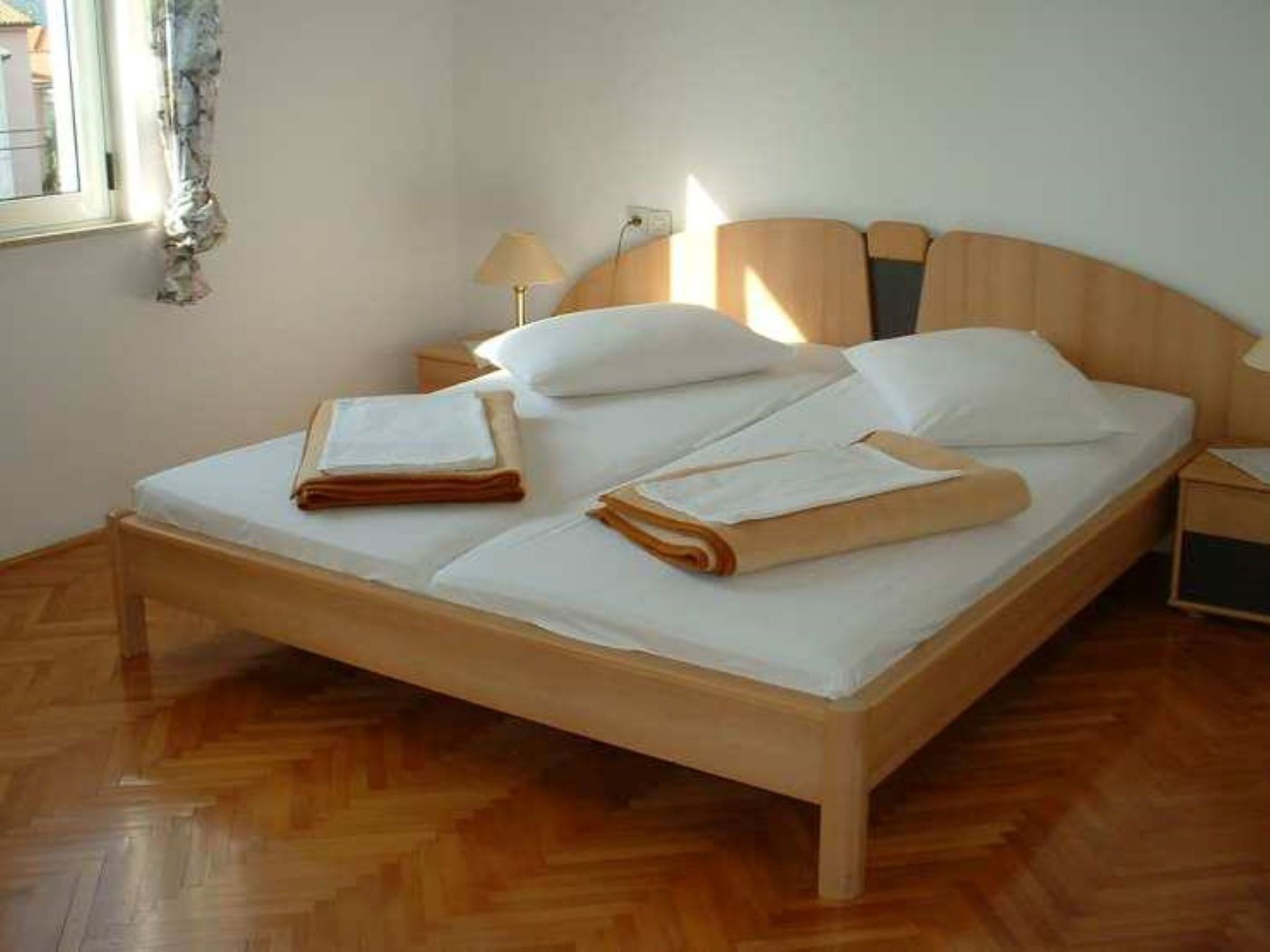 "App žardin" mit Balkon-Drinnen