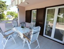 Appartement "Apartman Ružica" mit Terrasse