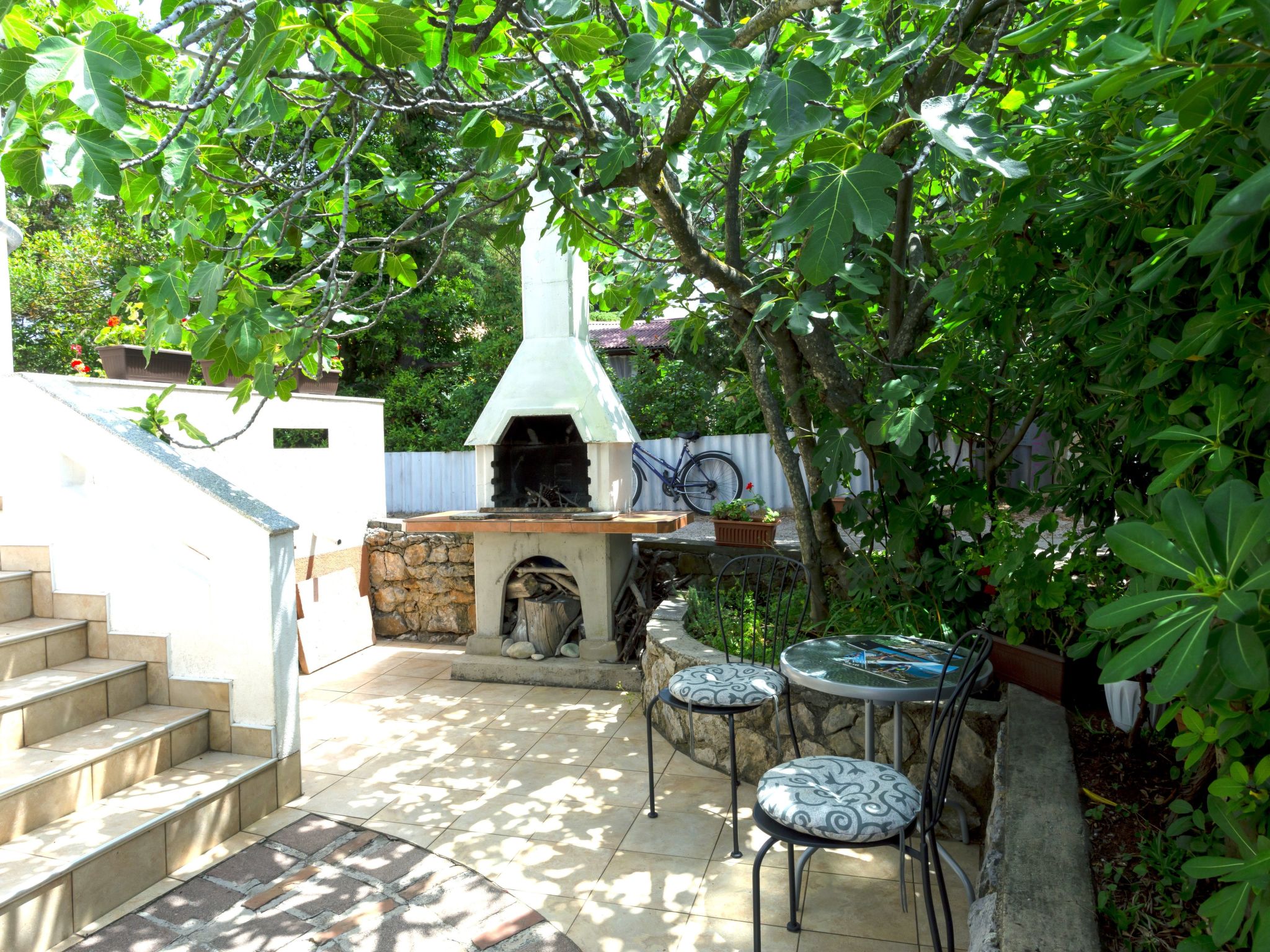 Studio "Buka Calm IV"-Binnen