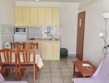 Vrijstaand appartement Josip aan zee in Punat met airco en tuin - thumbnail 2