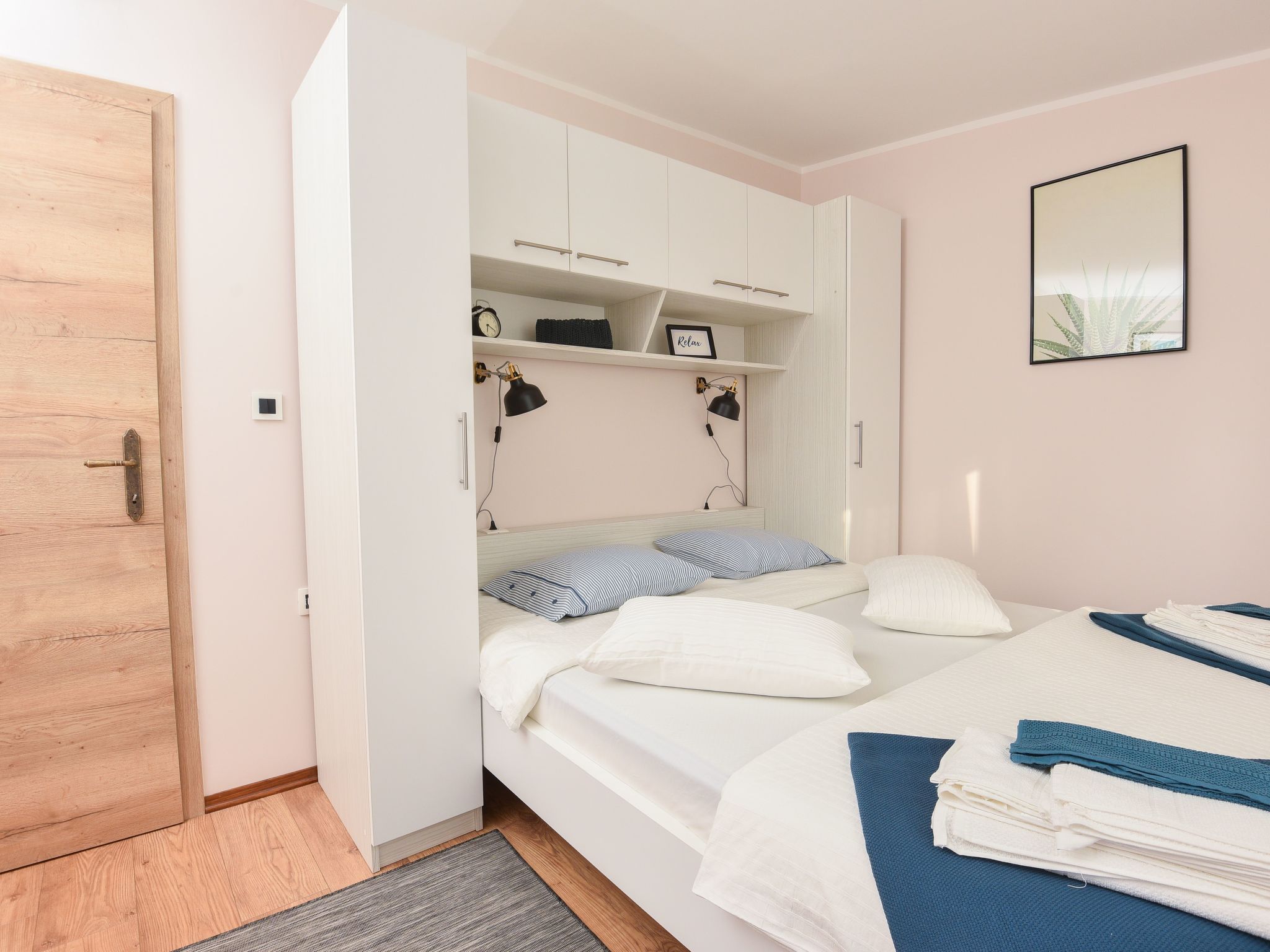 Villa Lipa-Image-tags.info