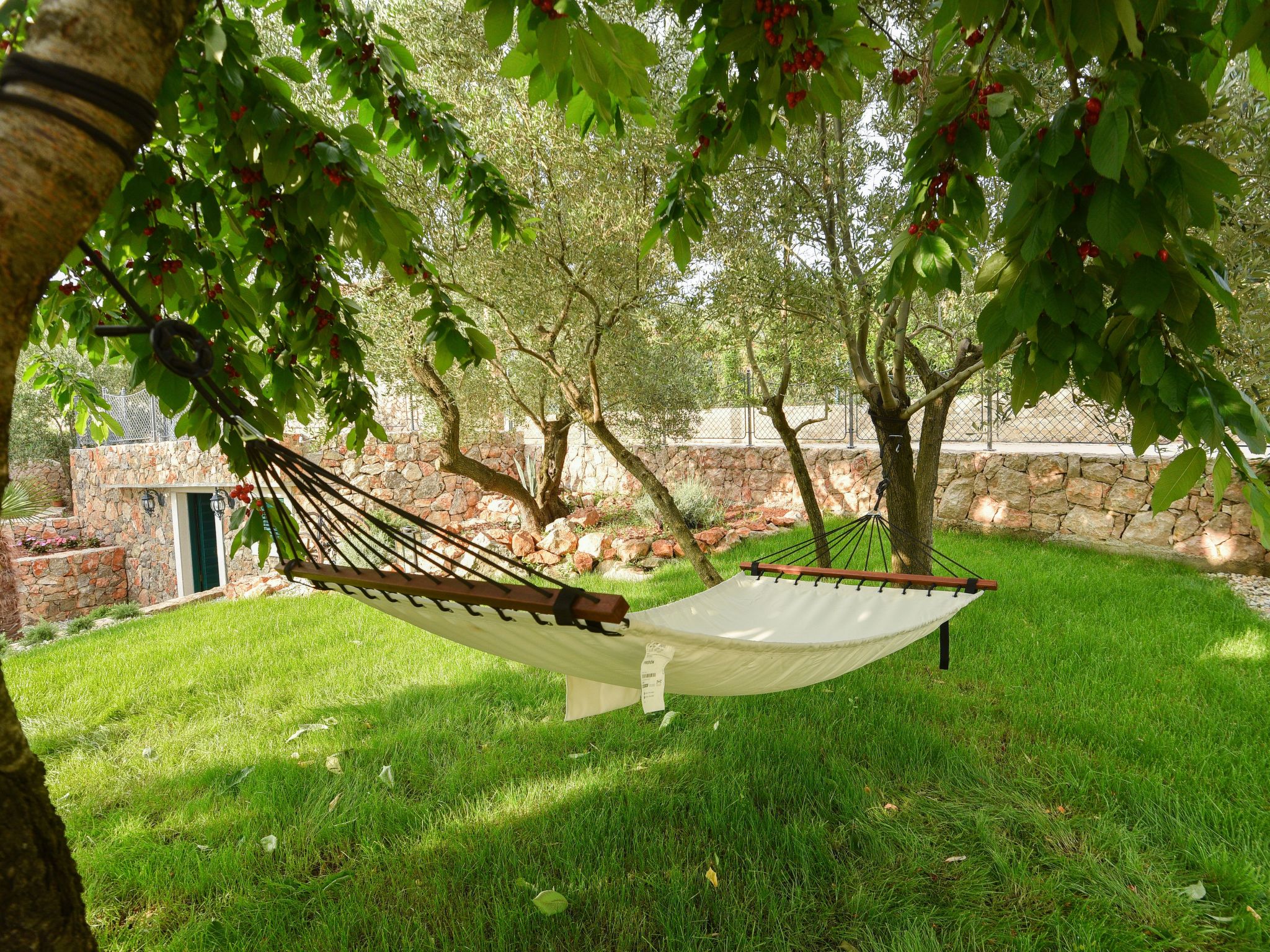 Villa Lipa-Image-tags.info