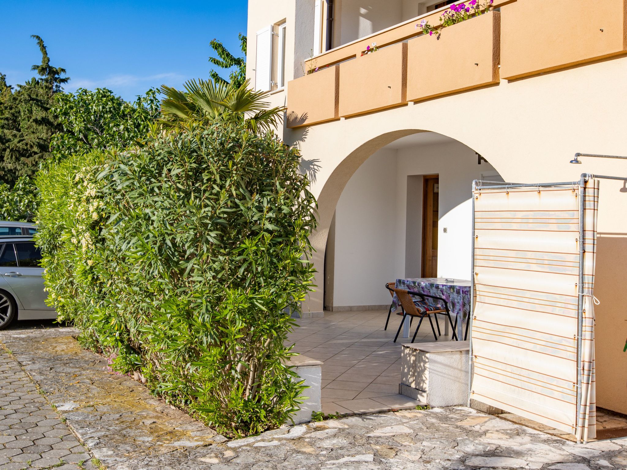 Schöne Wohnung "Apartman Mira 1" mit Terrasse-Binnen