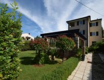 Fris appartement op 200 meter van het strand in Punat, Krk - thumbnail 1