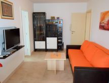 Fris appartement op 200 meter van het strand in Punat, Krk - thumbnail 4