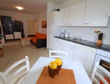 Fris appartement op 200 meter van het strand in Punat, Krk - thumbnail 5