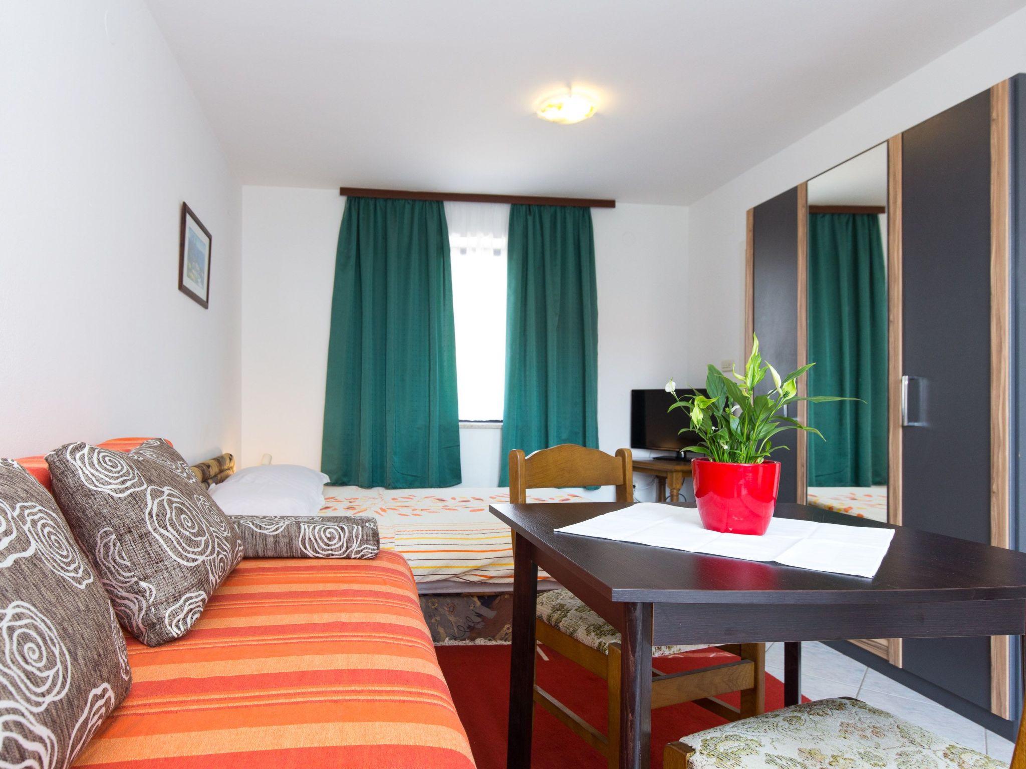 Photo of Apartmenthaus „Sean“ mit Parkplatz, Olivenhain