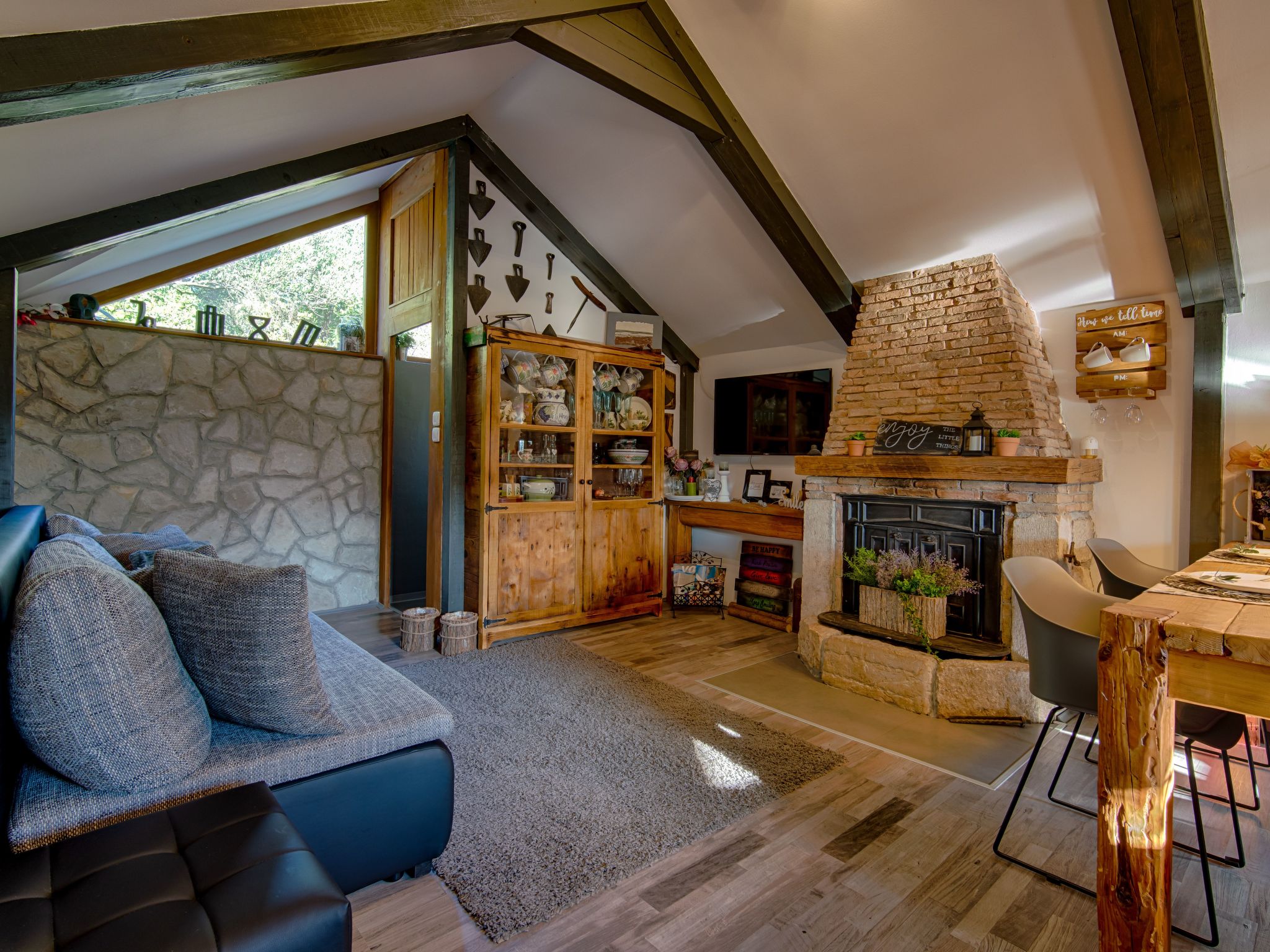 Haus mit Pool, 50 Meter vom Meer entfernt-Image-tags.info