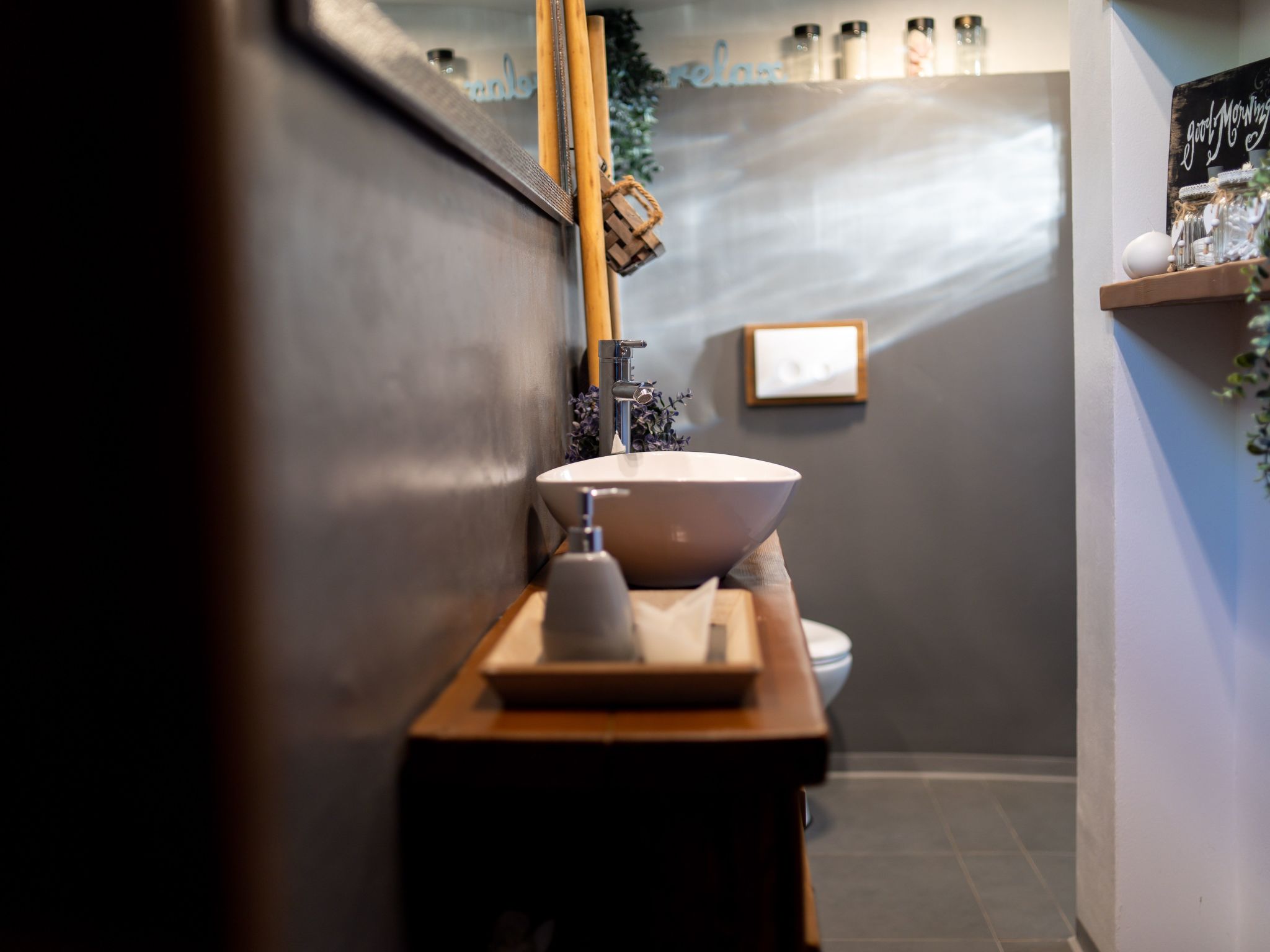 Haus mit Pool, 50 Meter vom Meer entfernt-Image-tags.info