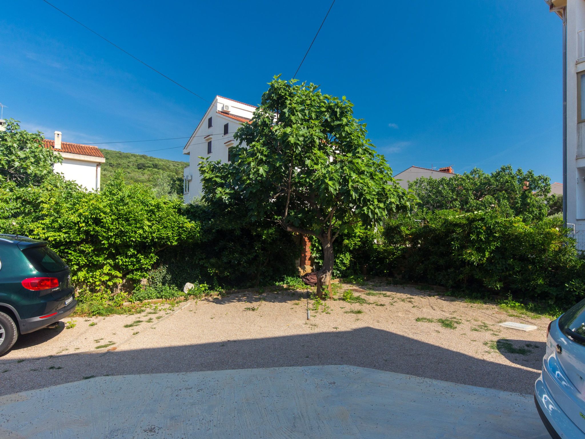 2-Zimmer-Wohnung mit 1 Badezimmer und Terrasse