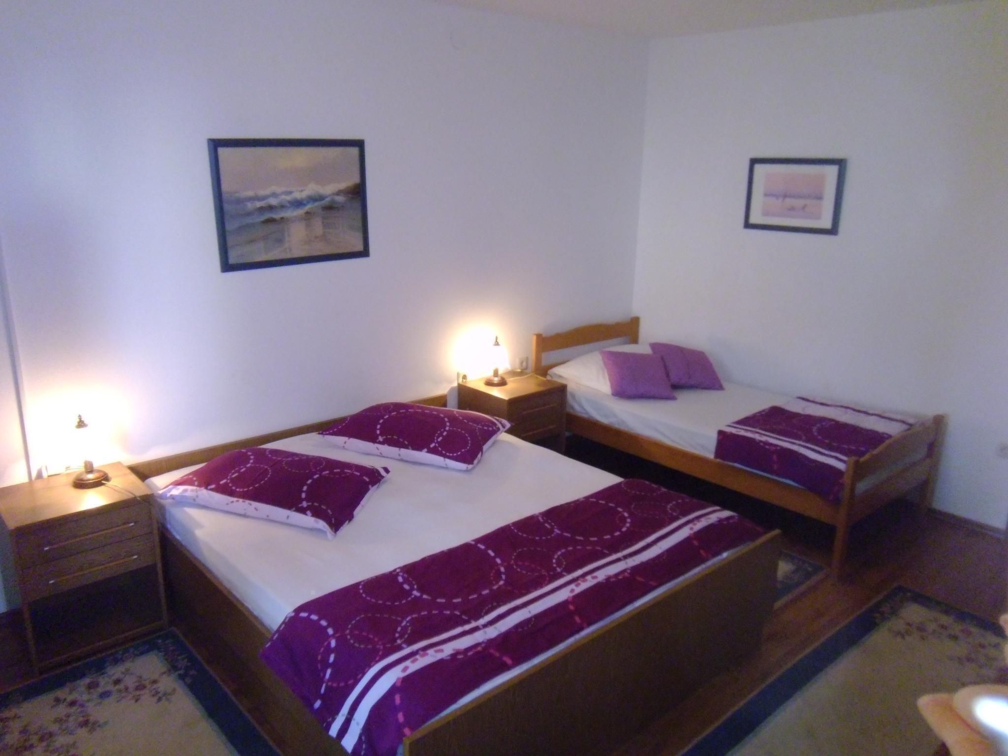 2-Zimmer-Wohnung mit 1 Badezimmer und Terrasse-Image-tags.info