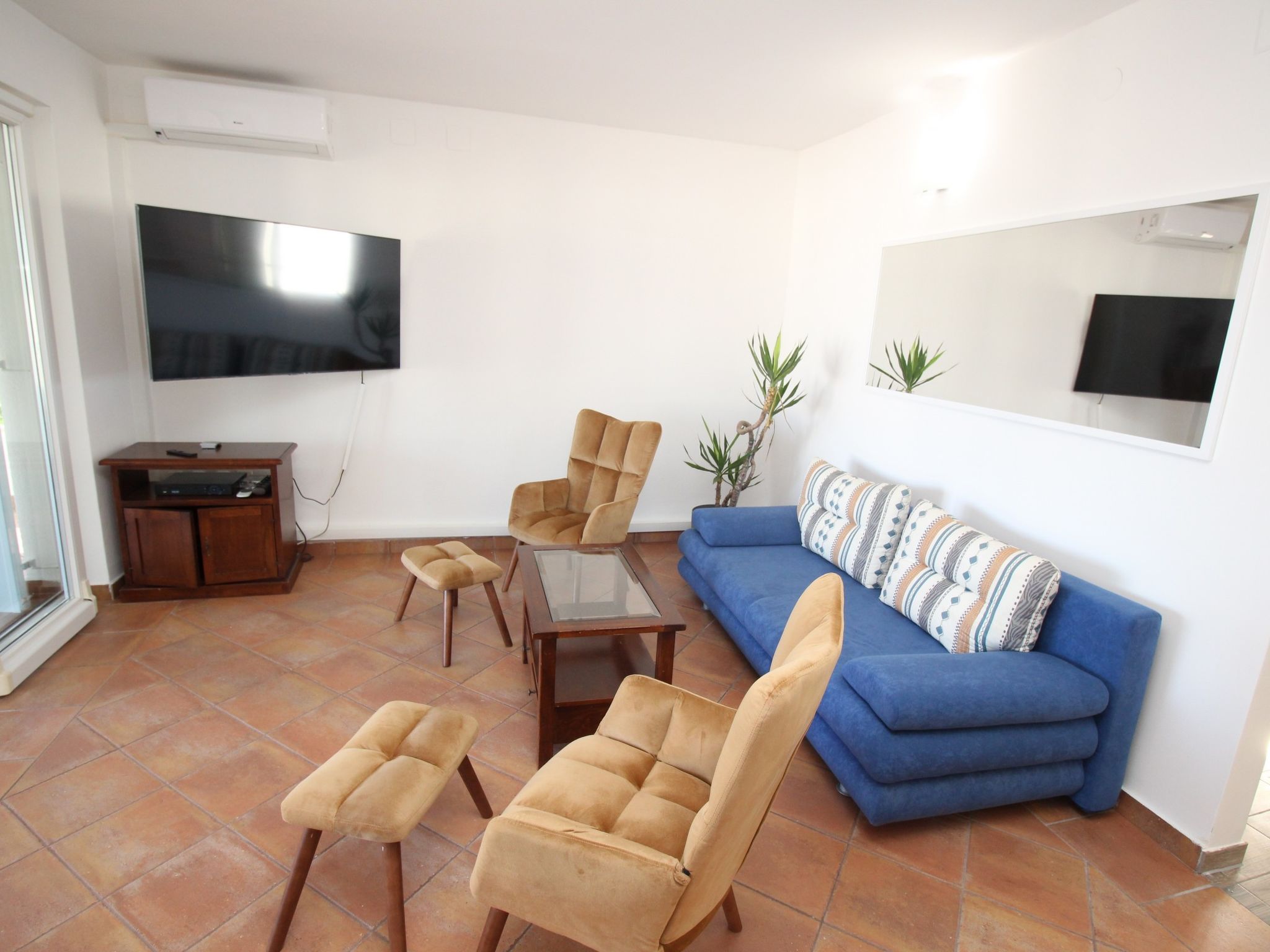 Photo of Apartment Romana